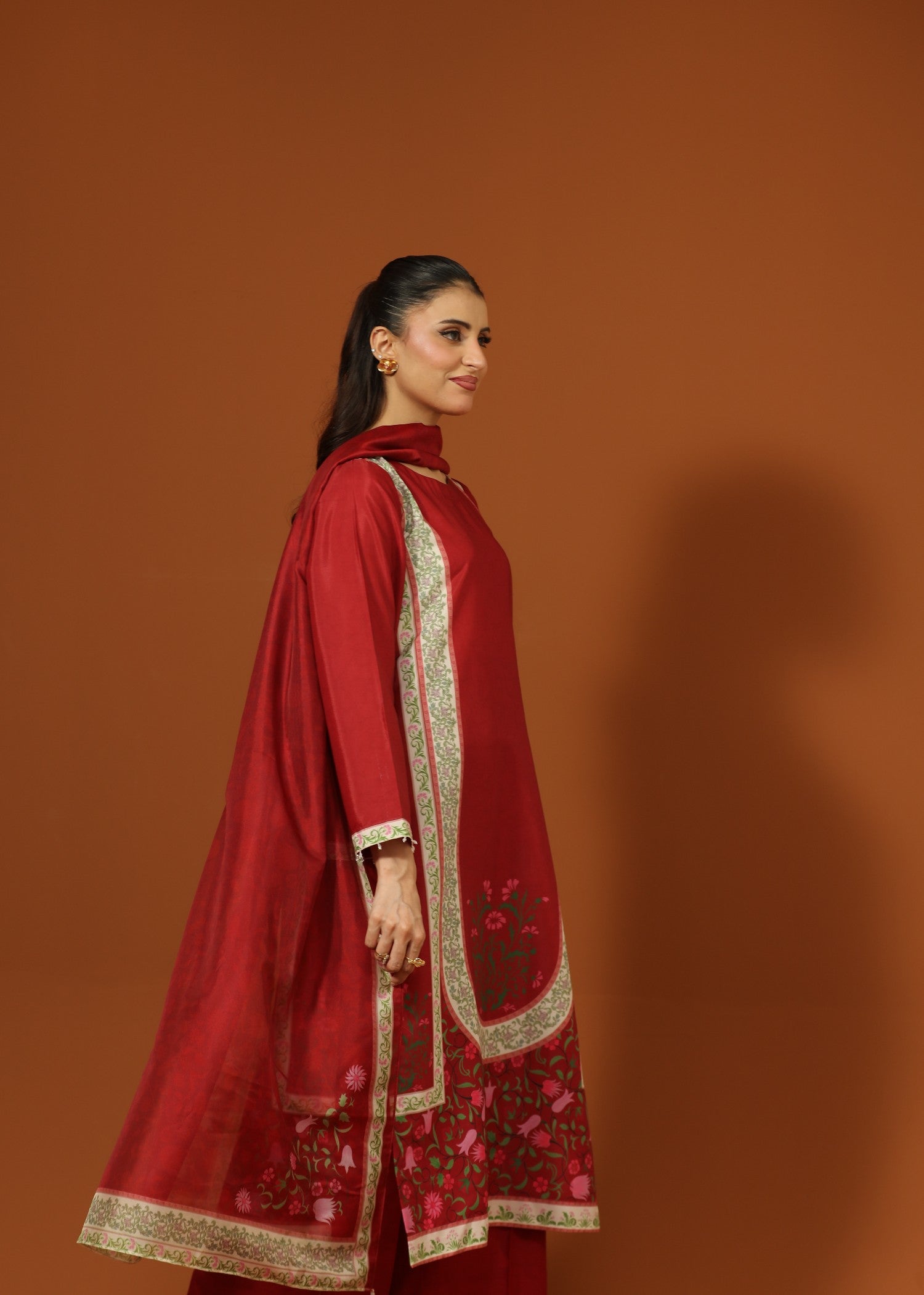 crepe silk Kurta Set in Berry red