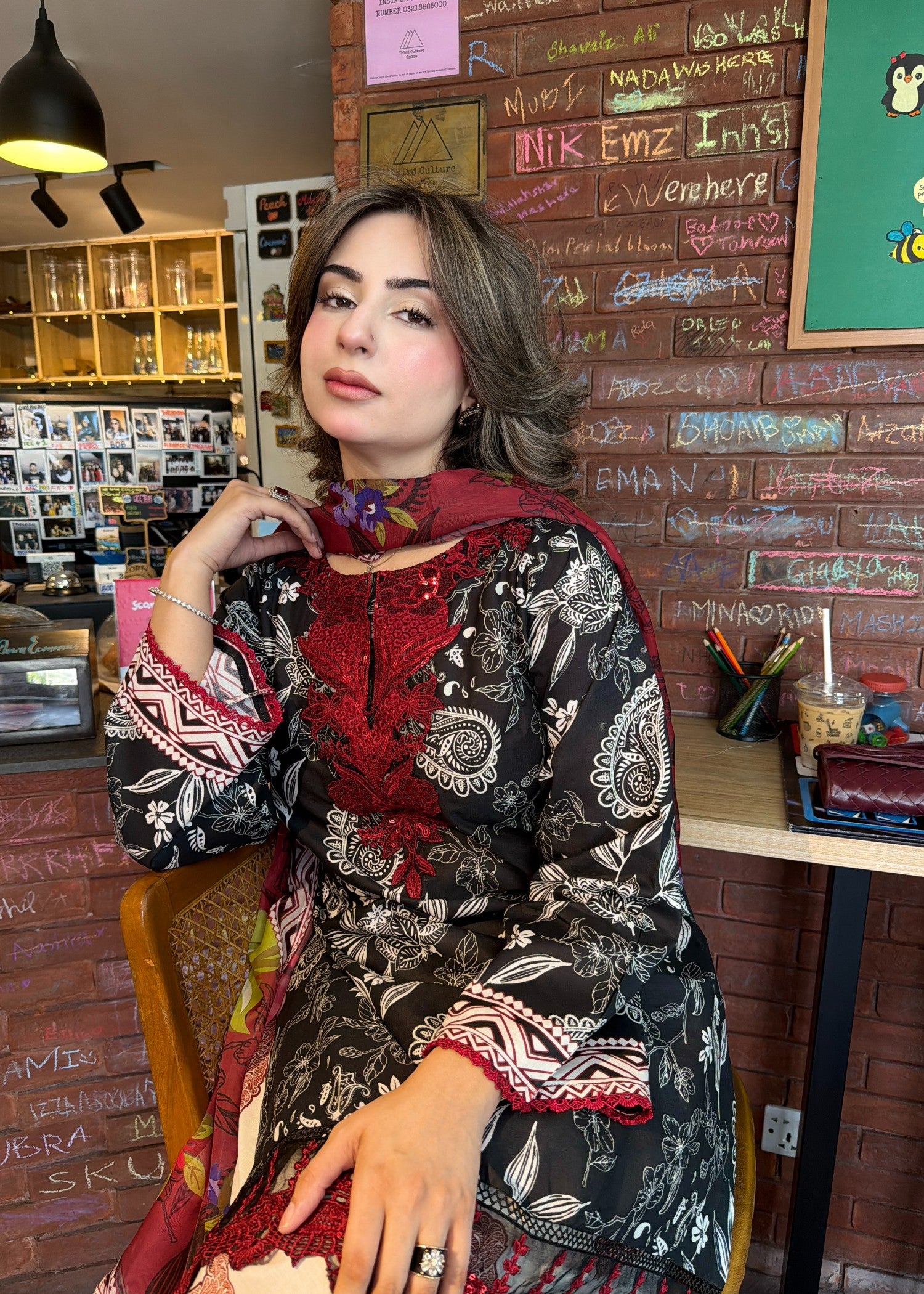 lawn Kurta Set in Black, white, maroon