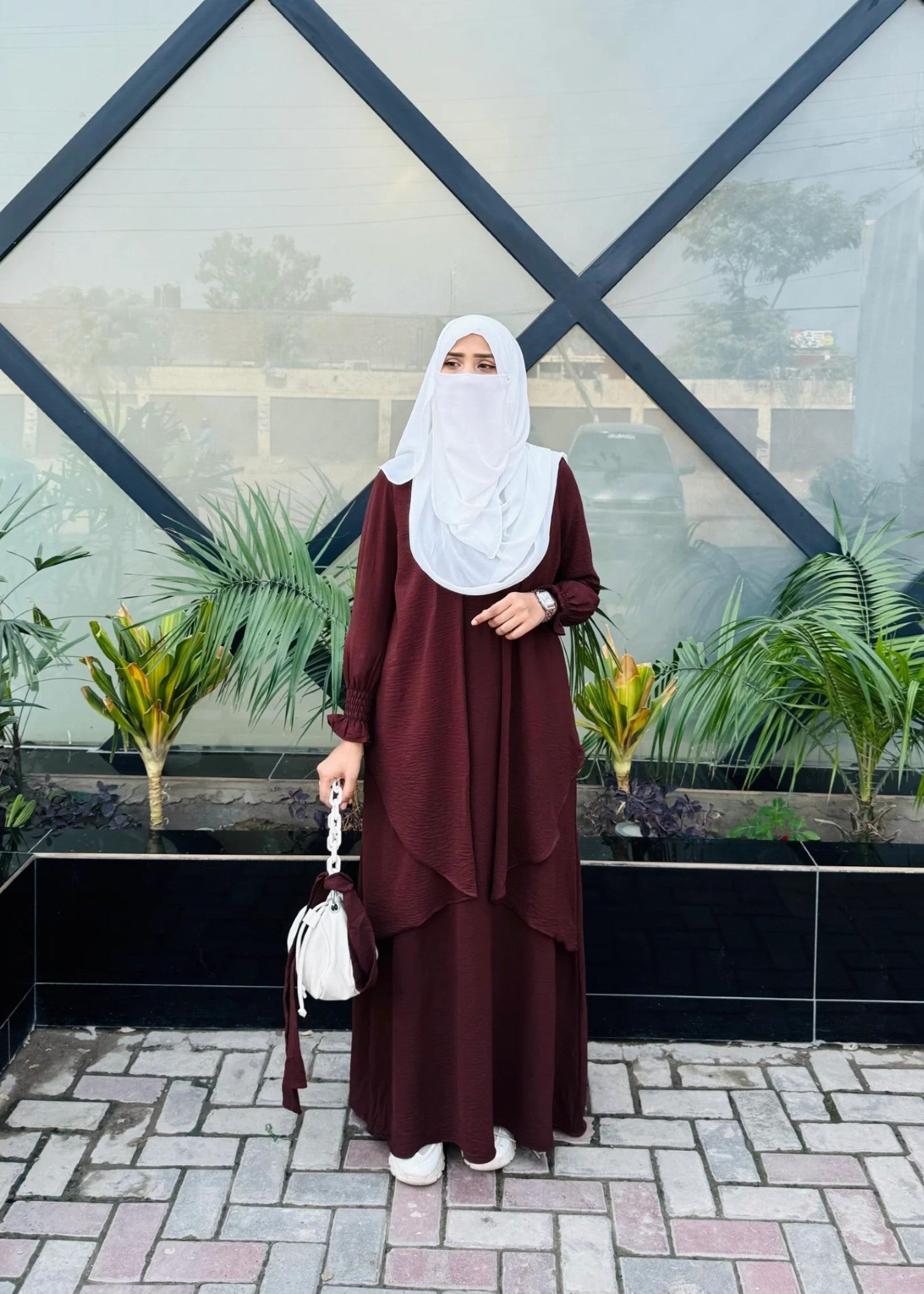 polyester Abaya in Wine
