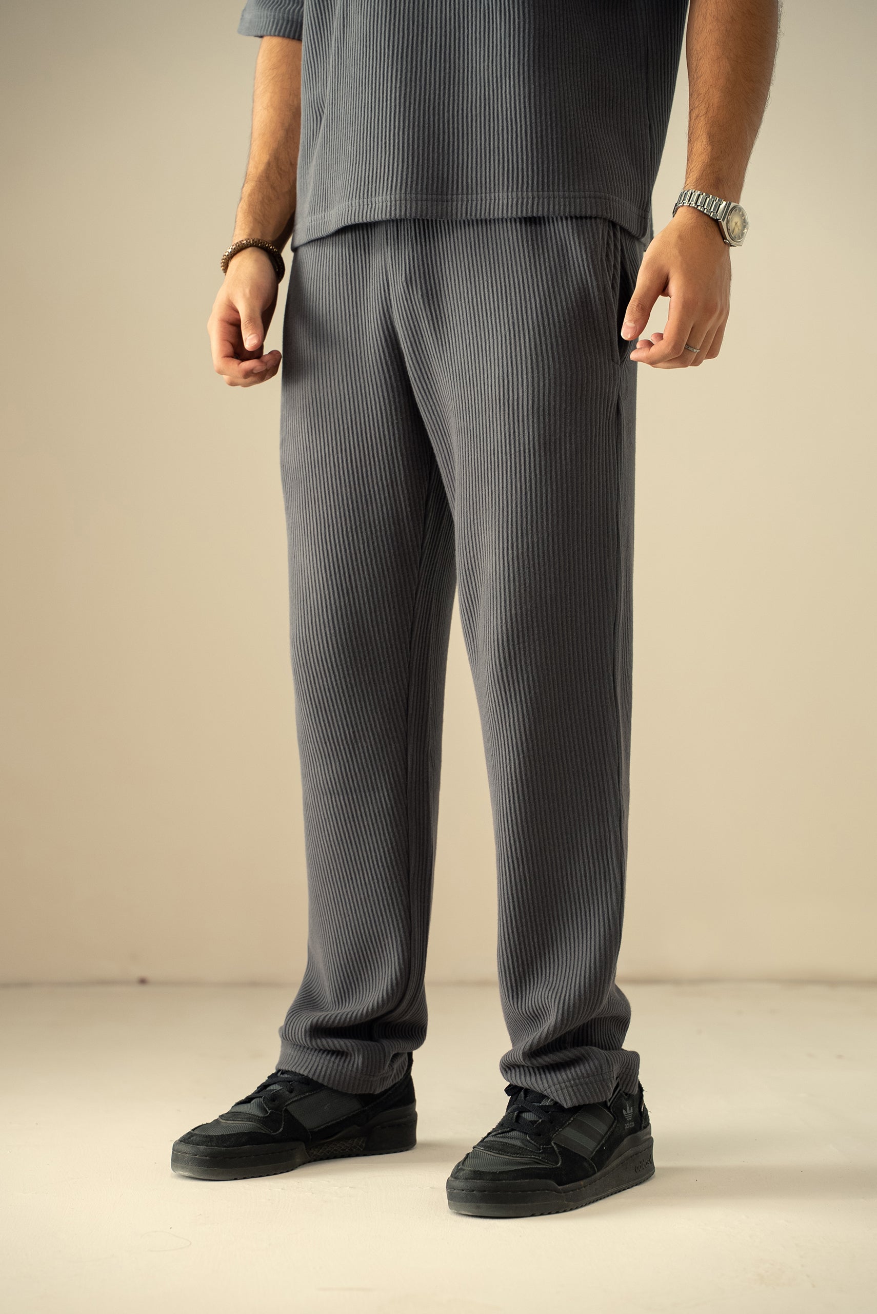 cotton Trousers in Dark grey