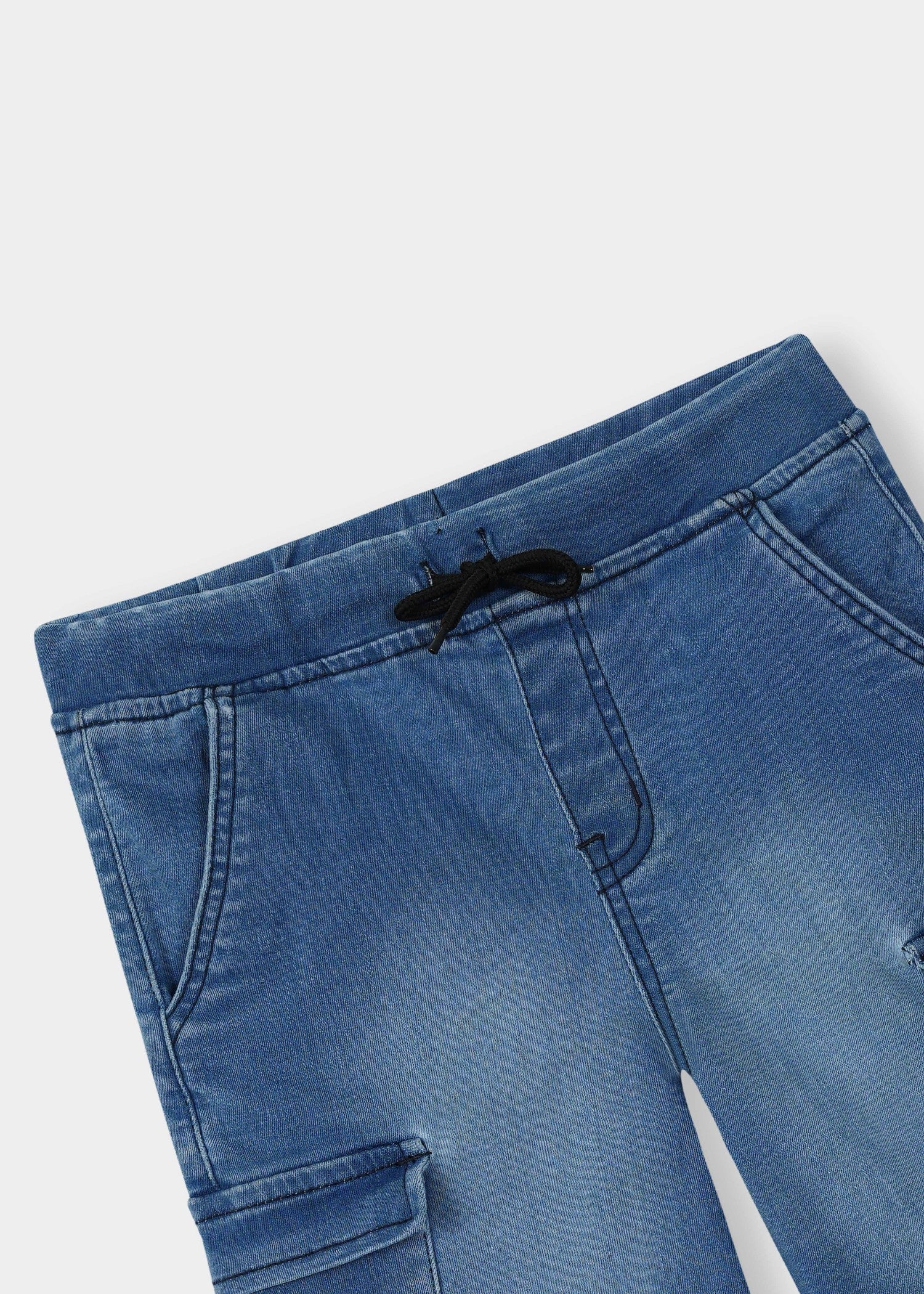 stretch denim Shorts in Light blue