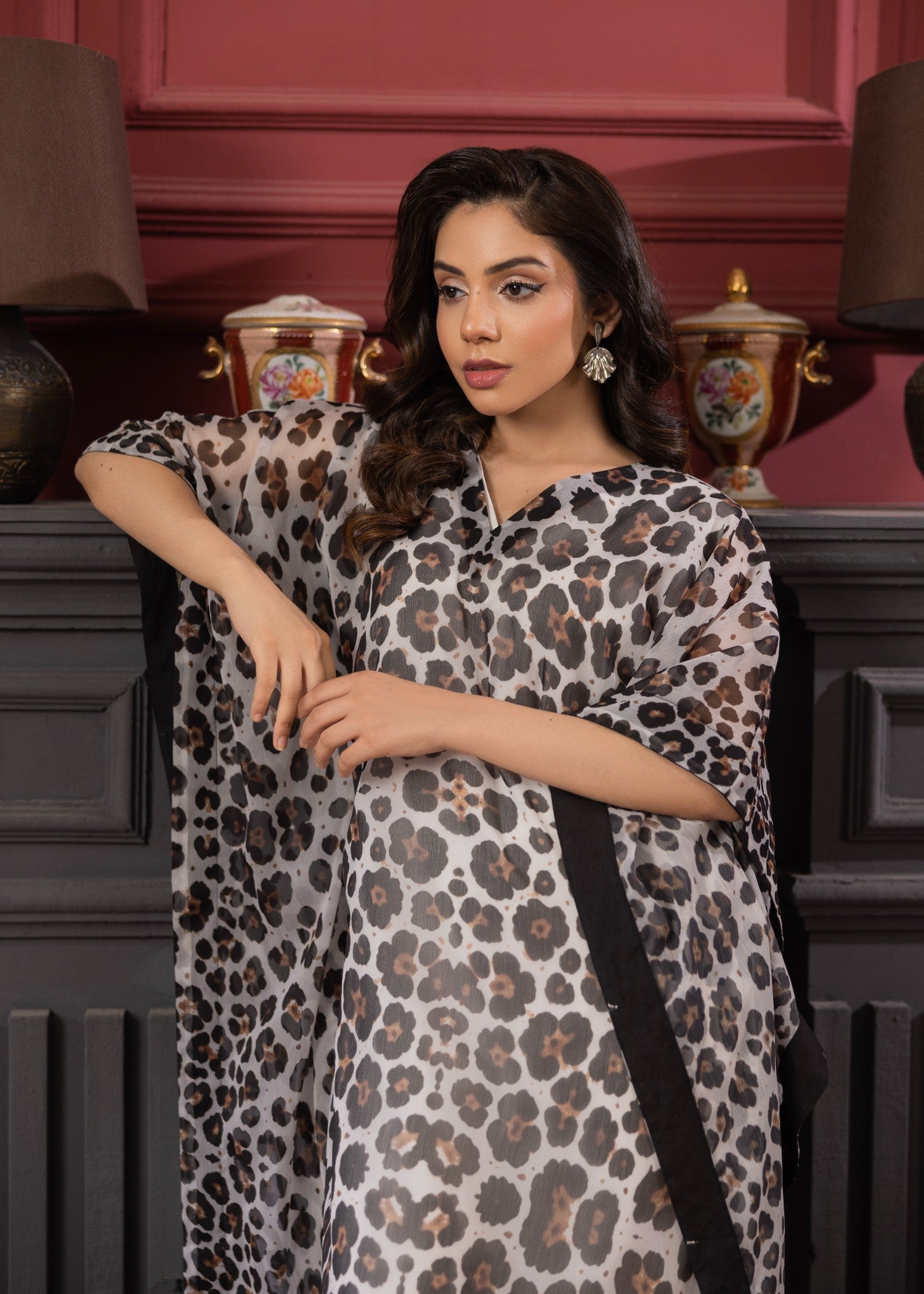 chiffon Kaftan in White, walnut brown, jet black