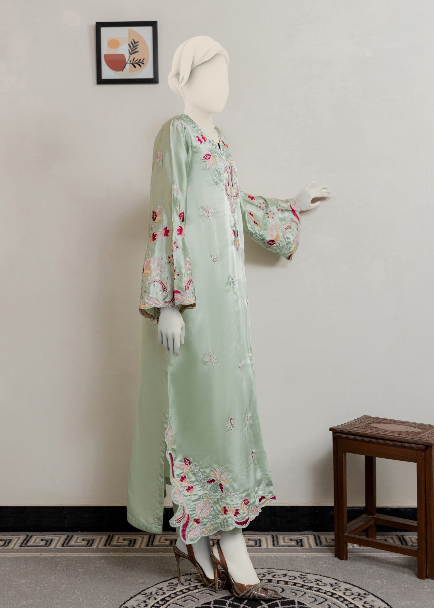 silk Kaftan in Pistachio green