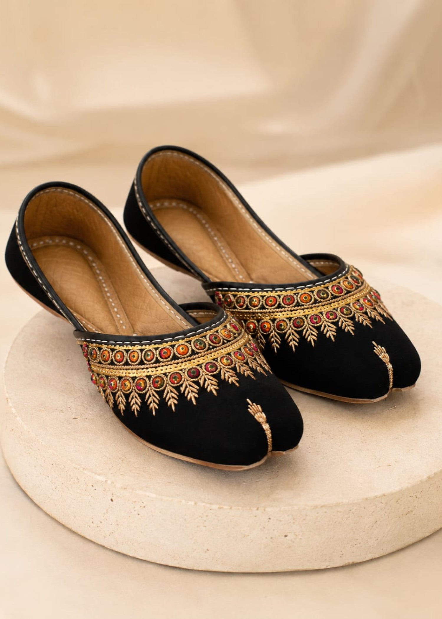 Khussa in Black by - High Quality Women Khussa MAT1220