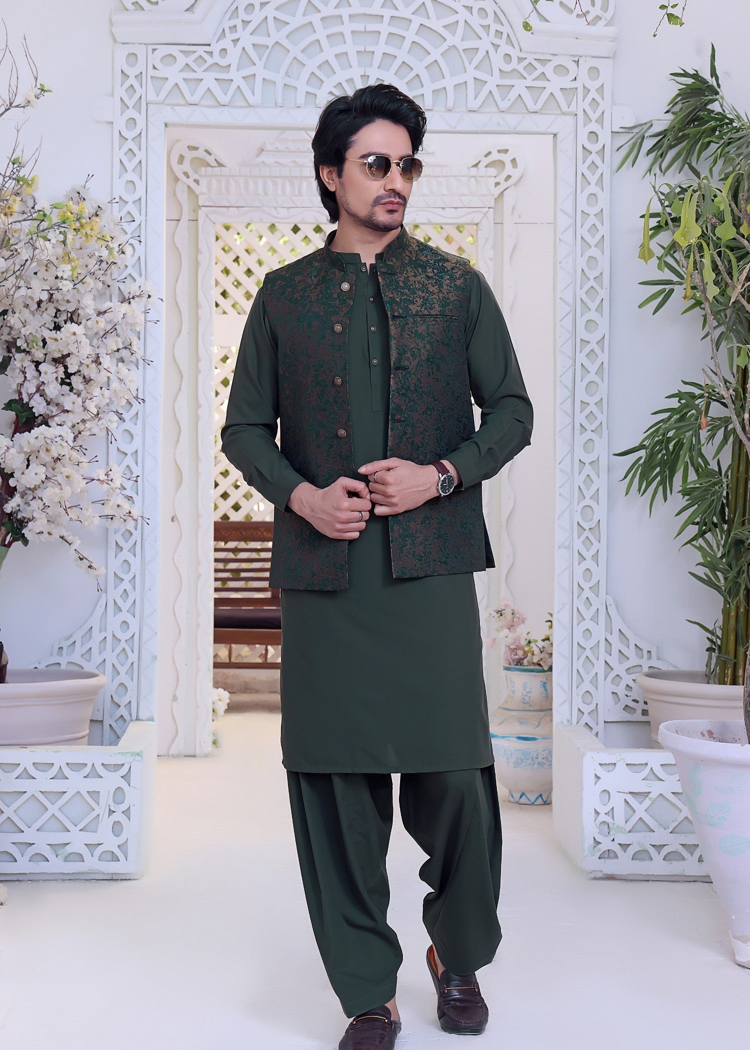 self jacquard Waistcoat in Green by The Great Masters (TGM)