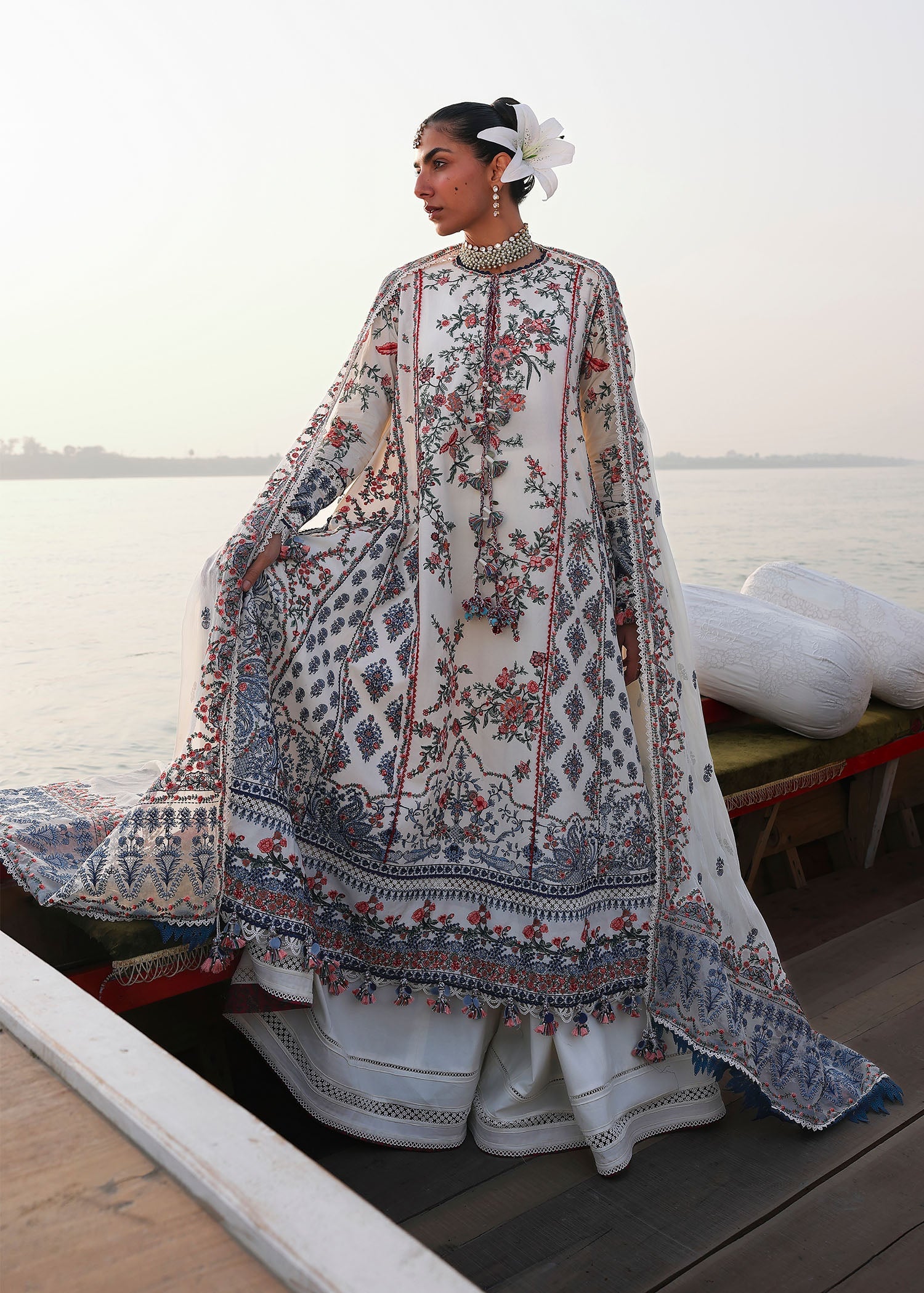 Luxury Lawn Eid Edit – Yuki