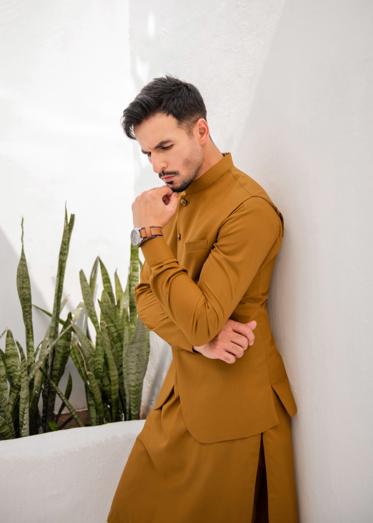 wash & wear Waistcoat in Brown