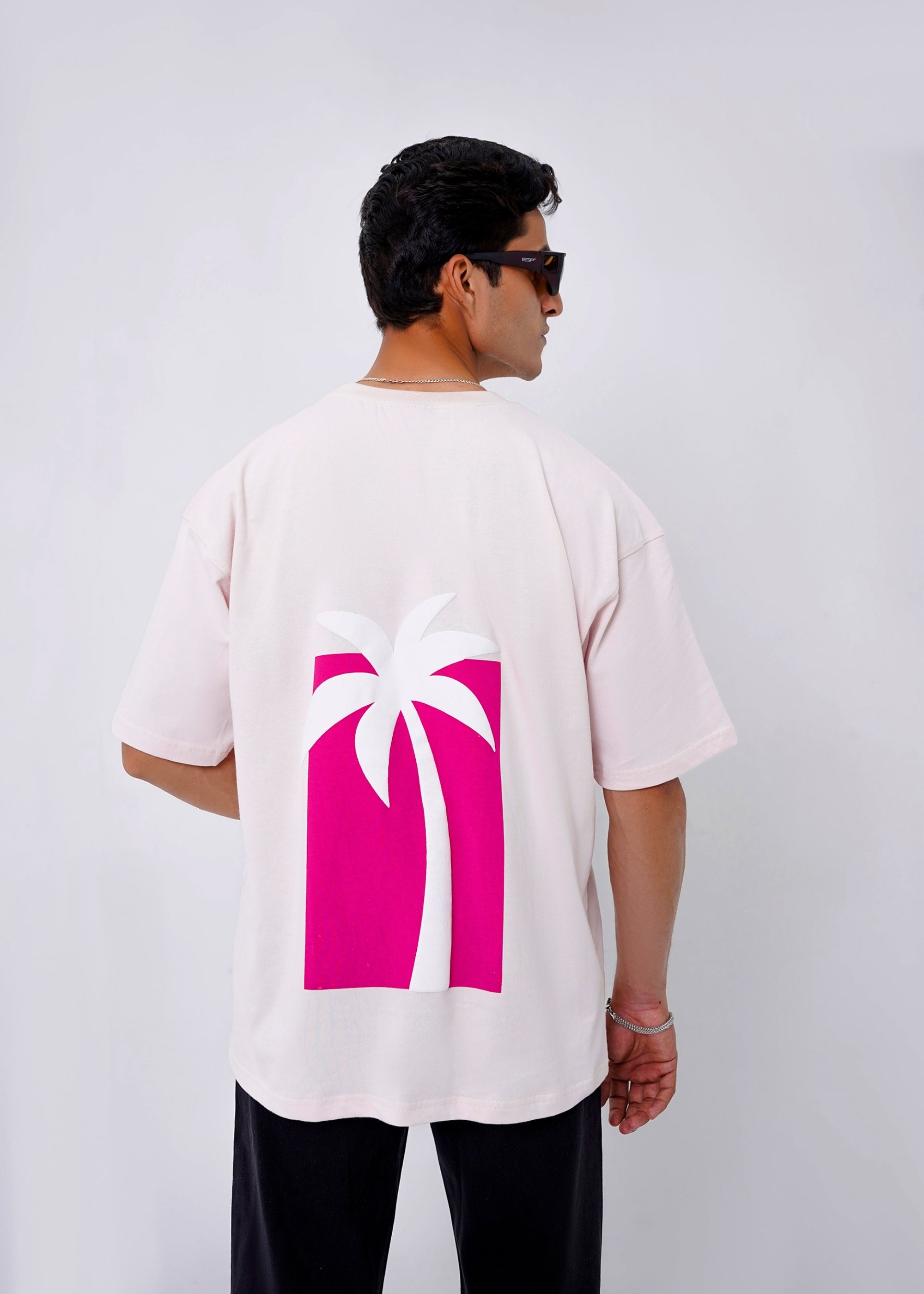 cotton T Shirt in Pink by Girafits