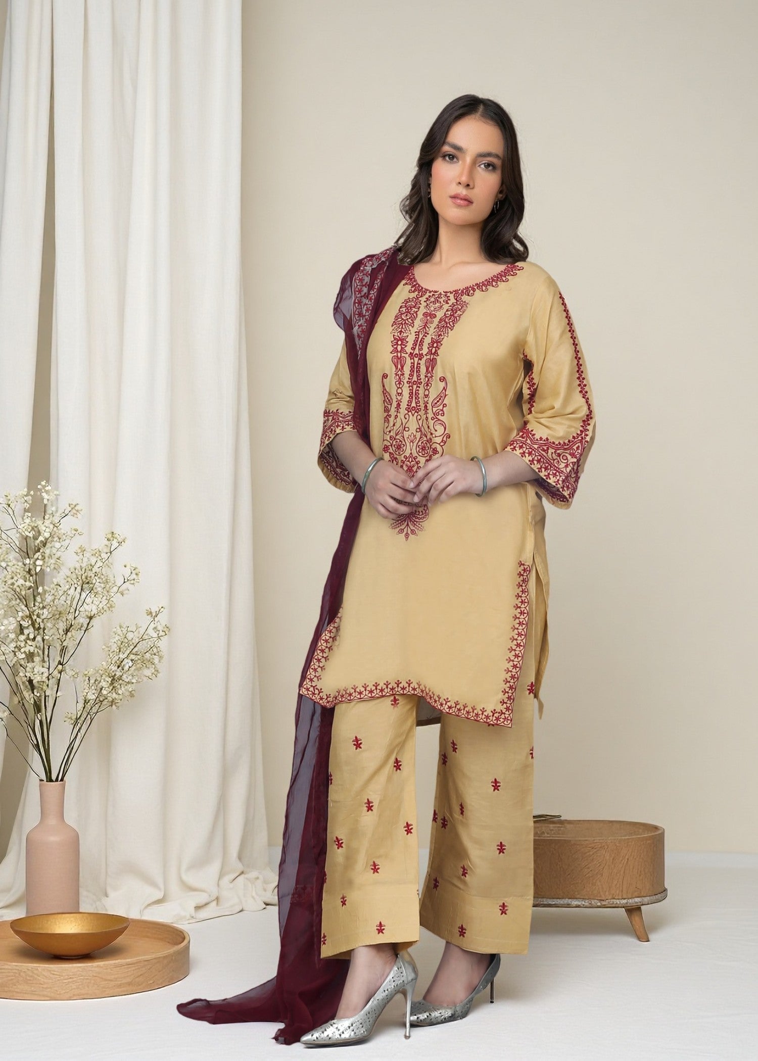 linen Kurta Set in Blonde