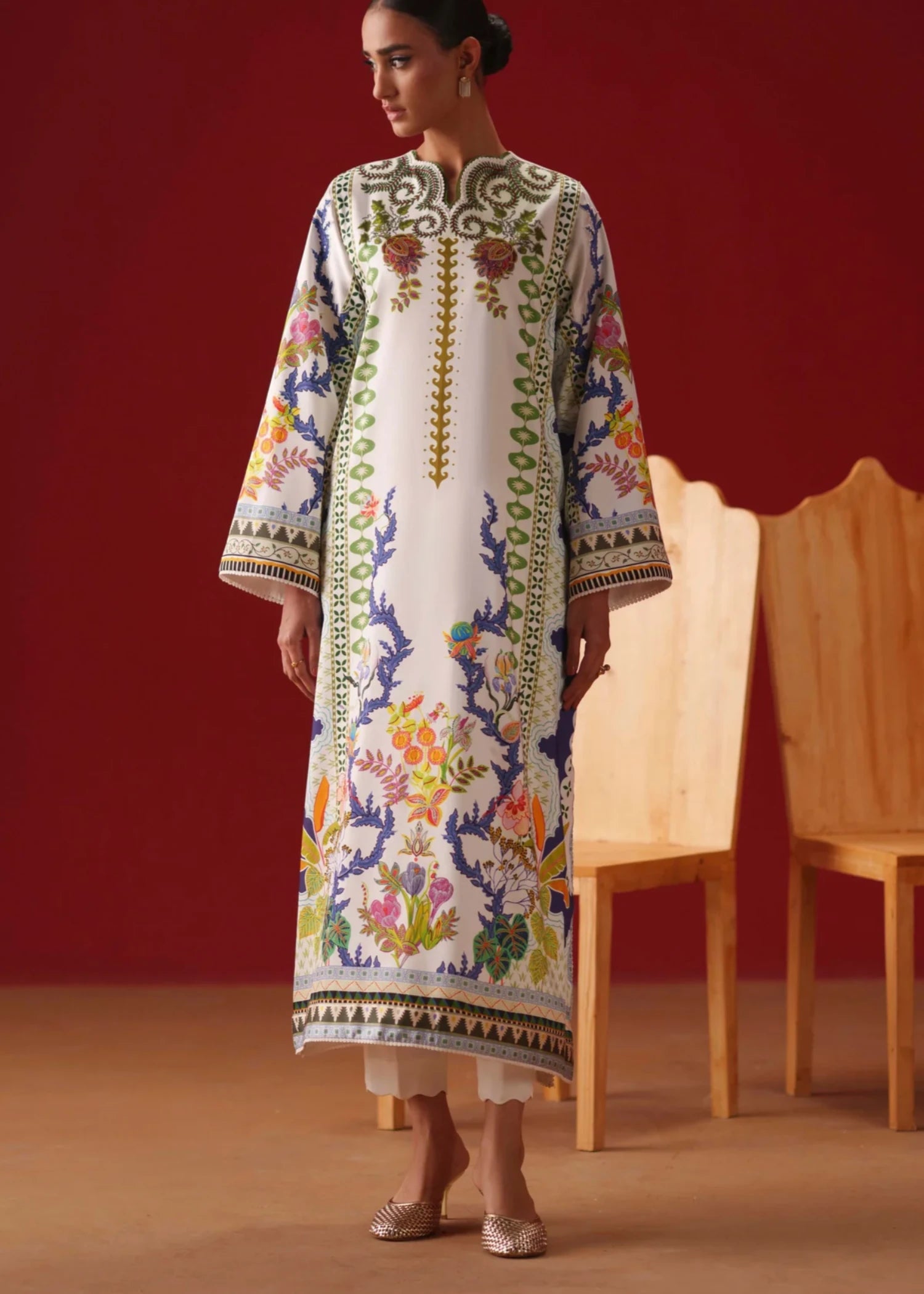 crepe Kurti in Ivory