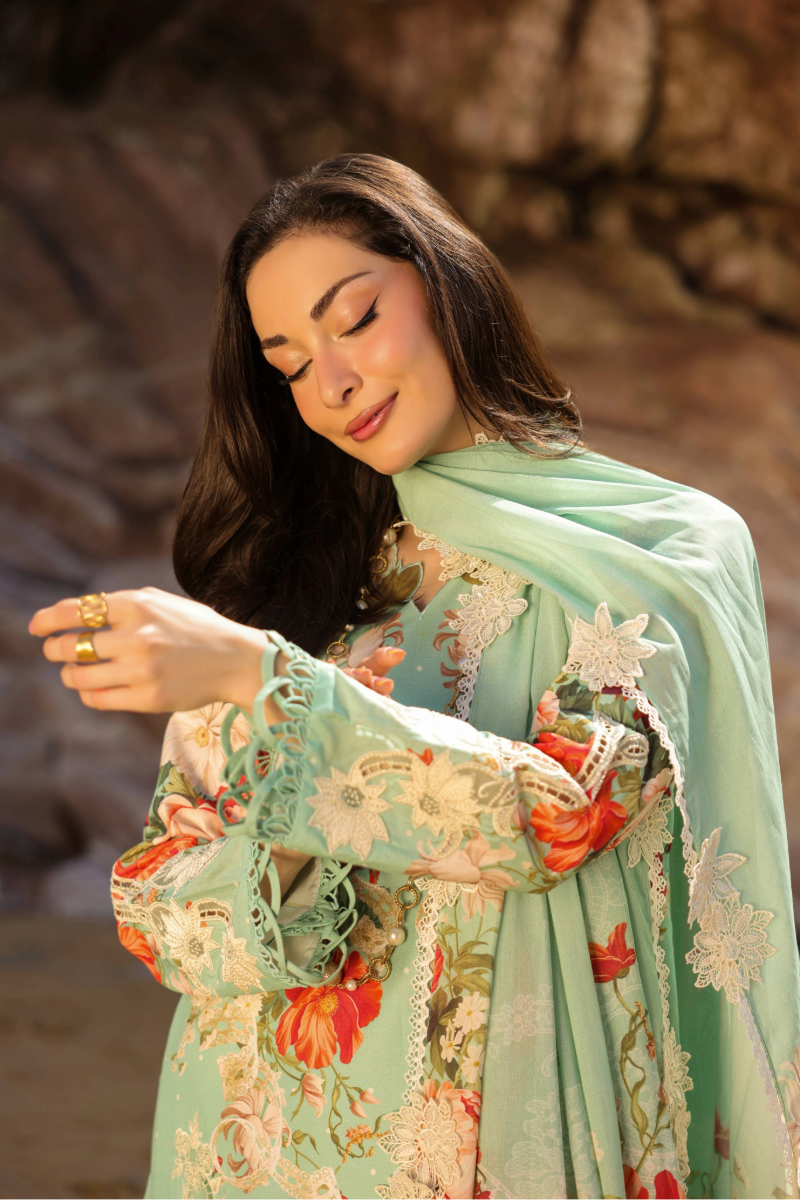 Summer Dreams Lawn – MARINA