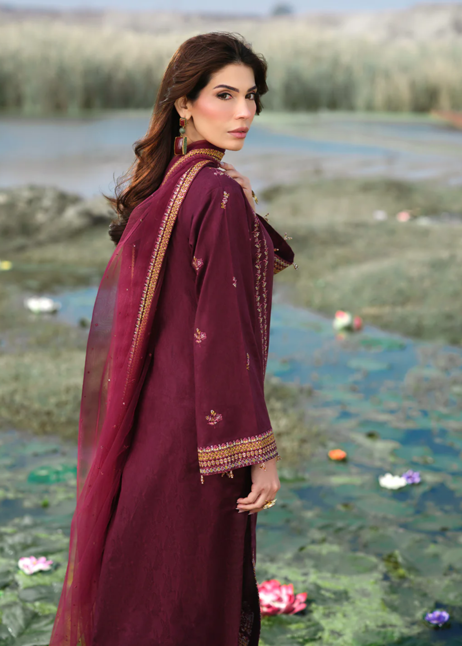 jacquard Kurta Set in Burgundy