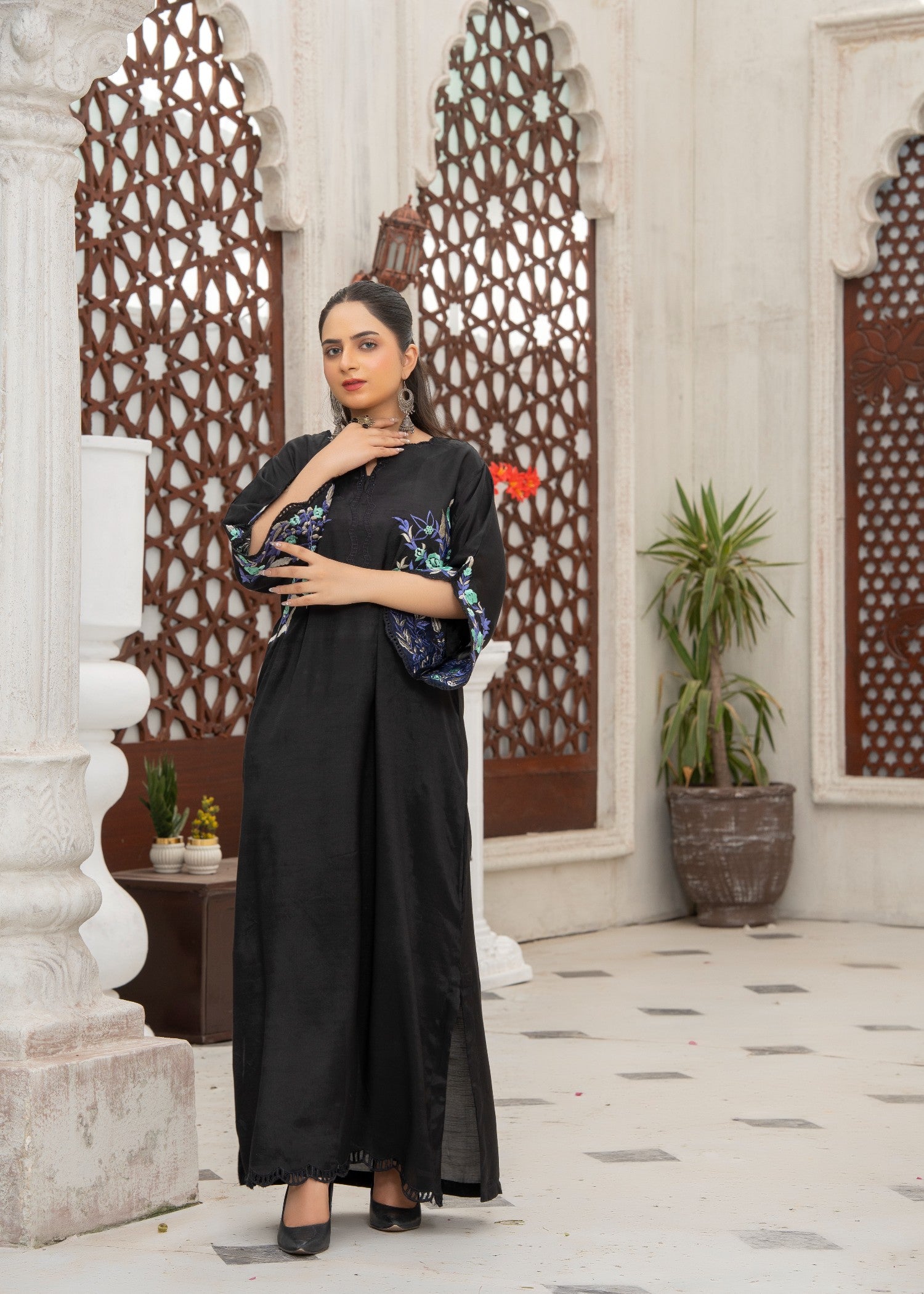 cotton Kaftan in Black
