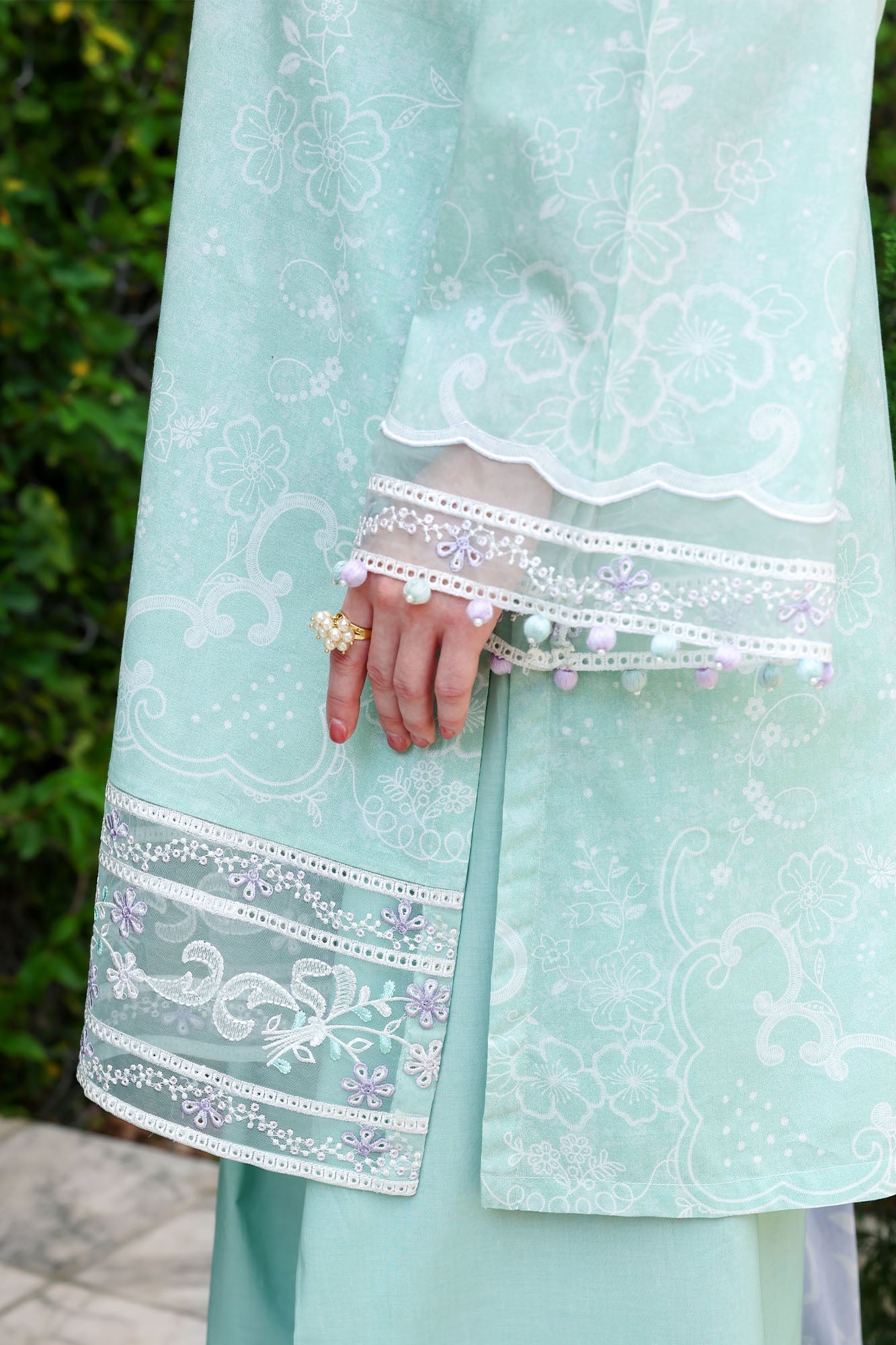 Eid Lawn Edit – Summer Breeze
