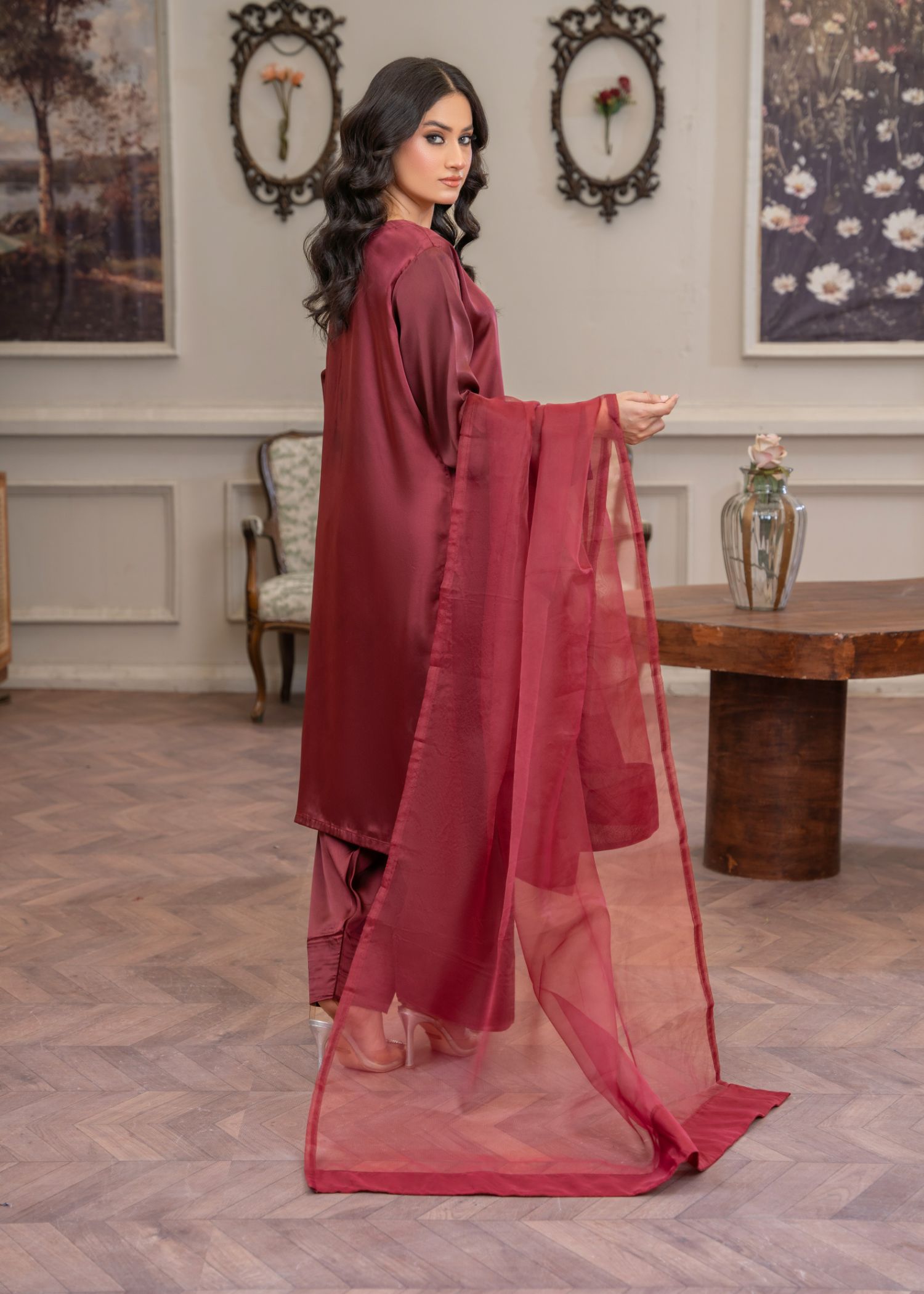 charmuse/shamooz Kurta Set in Maroon
