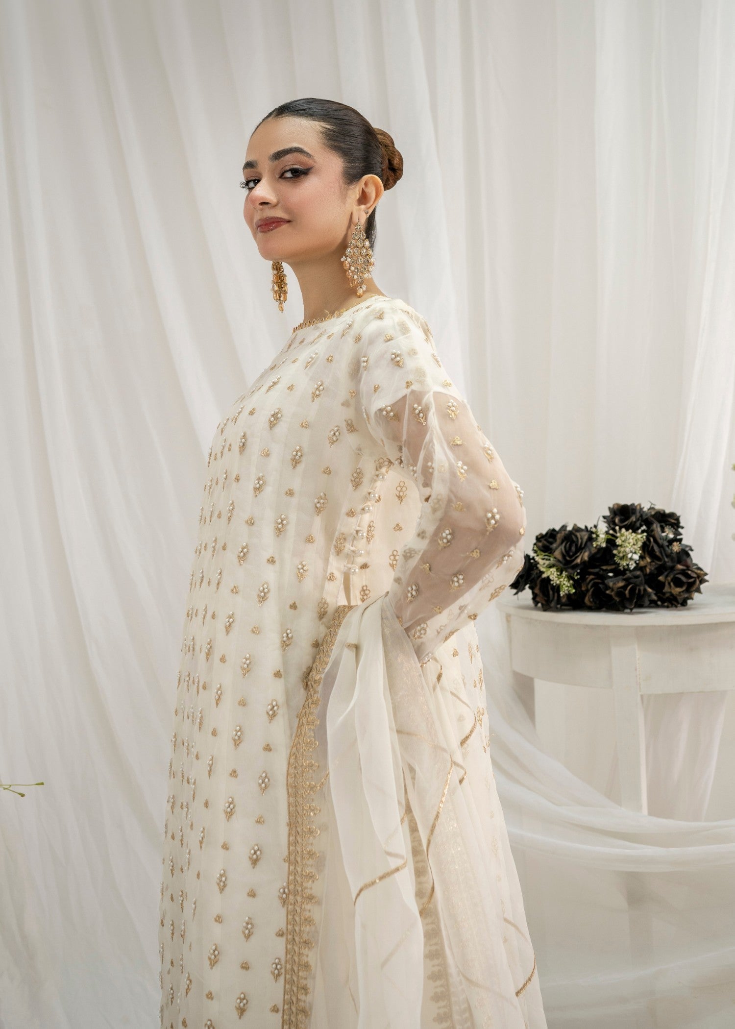 organza Maxi in Pearl white