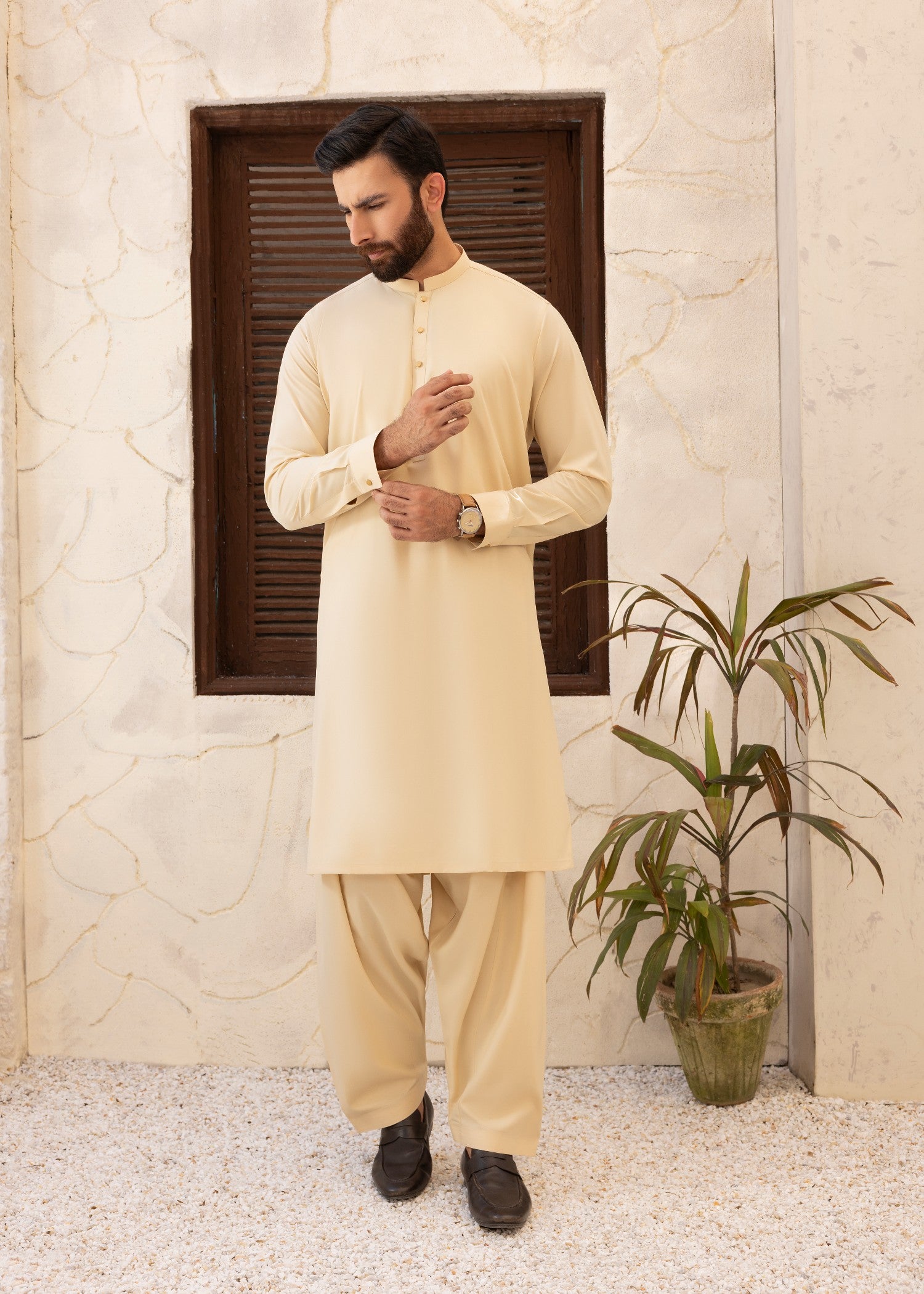 wash & wear Shalwar Kameez in Buttercream