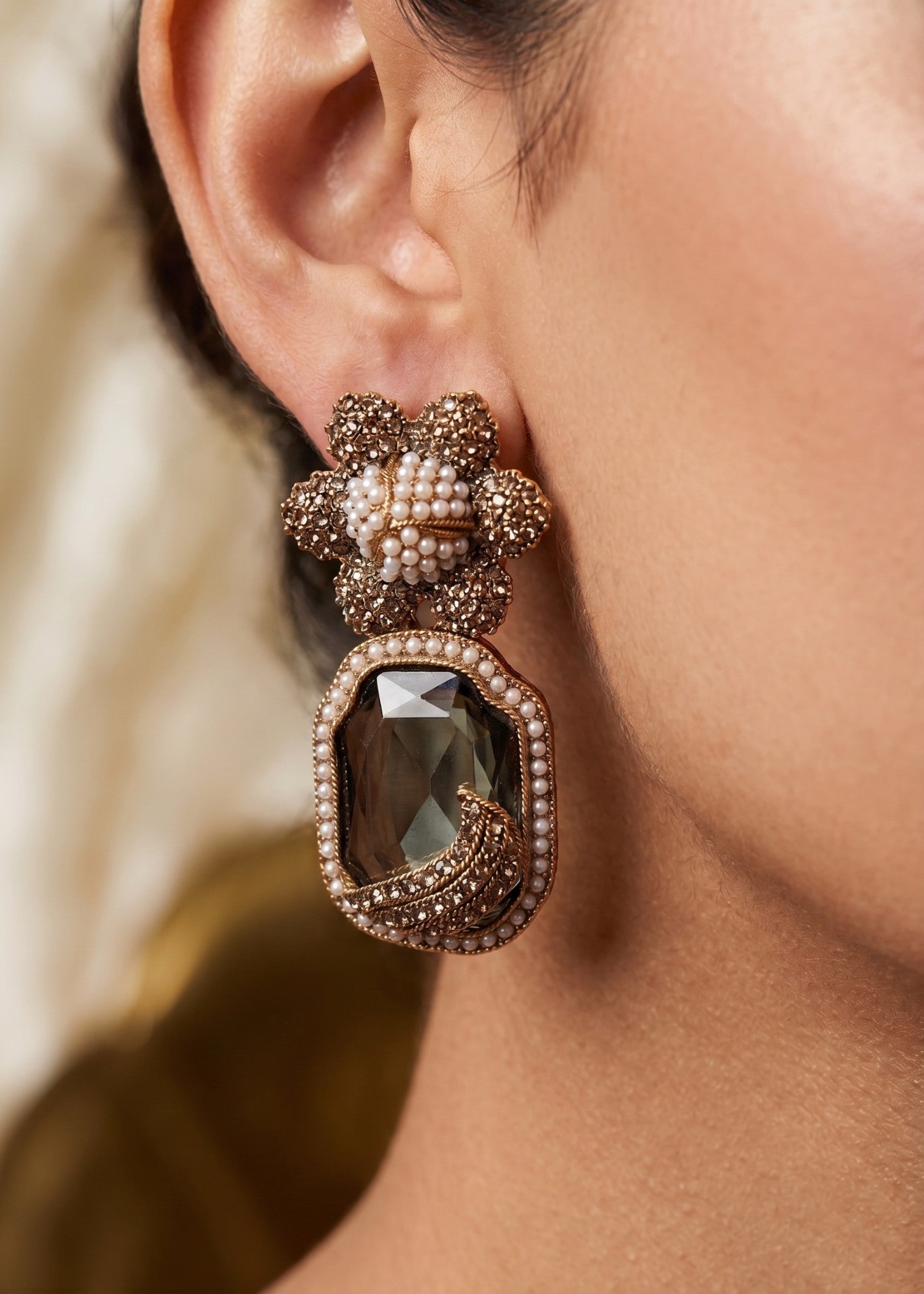 Earrings in Grey, pearl white Color by - Trendy Women Earrings HJK9946