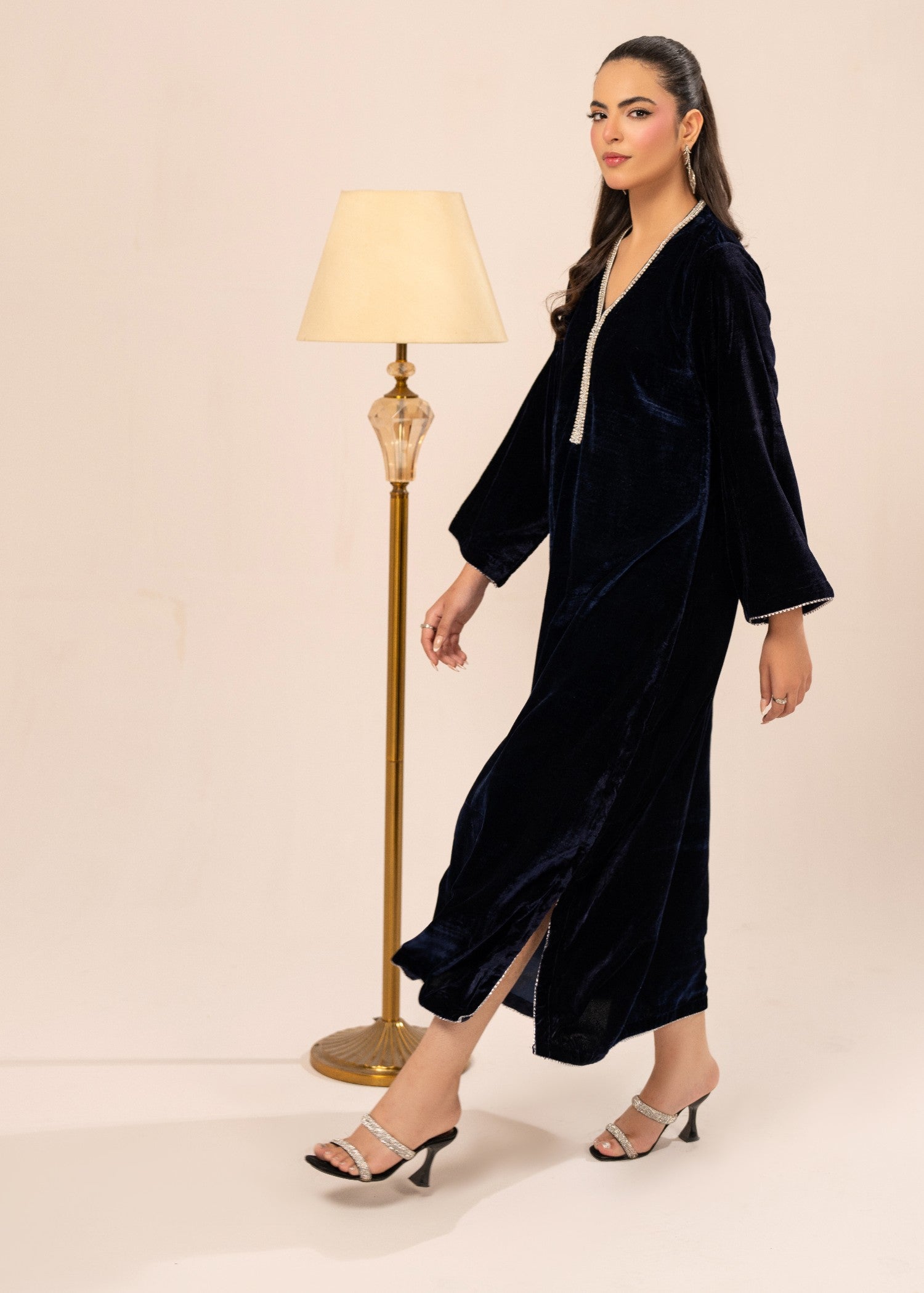 velvet Kaftan in Navy blue