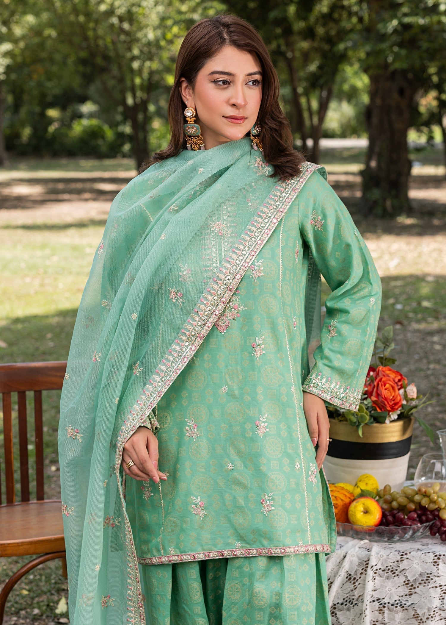 jacquard Kurta Set in Moss green