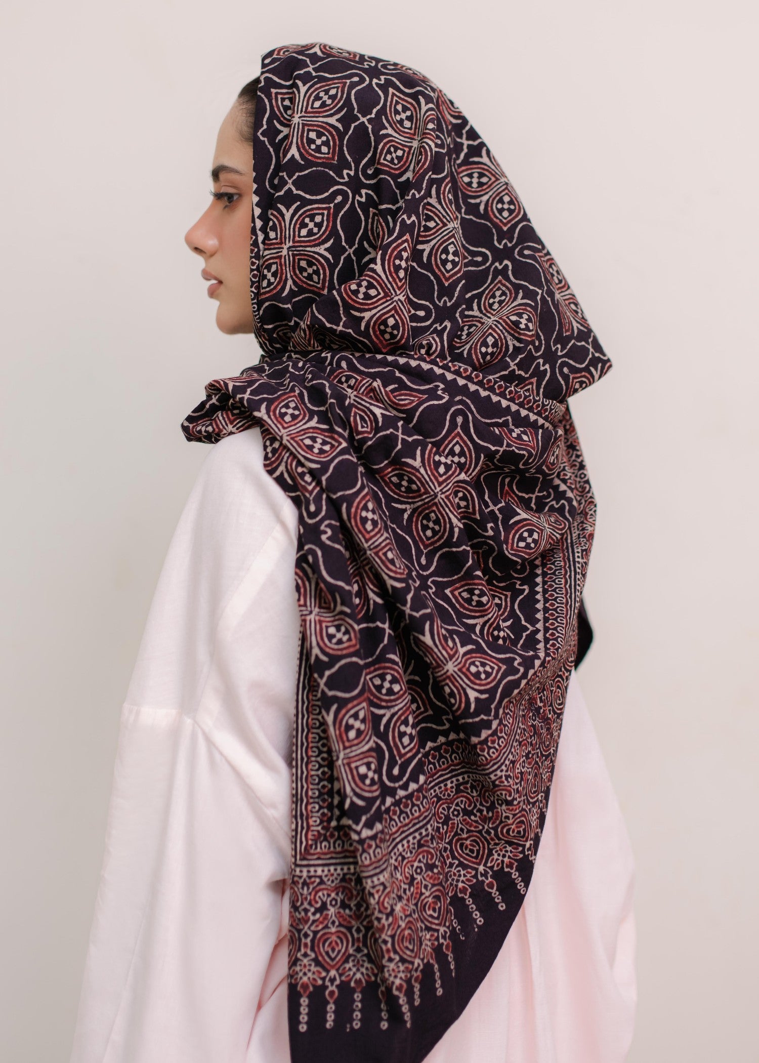 lawn cotton Hijab in Black