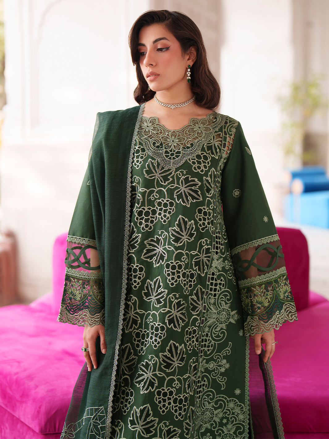 Nilofer Luxury Lawn – NL-09