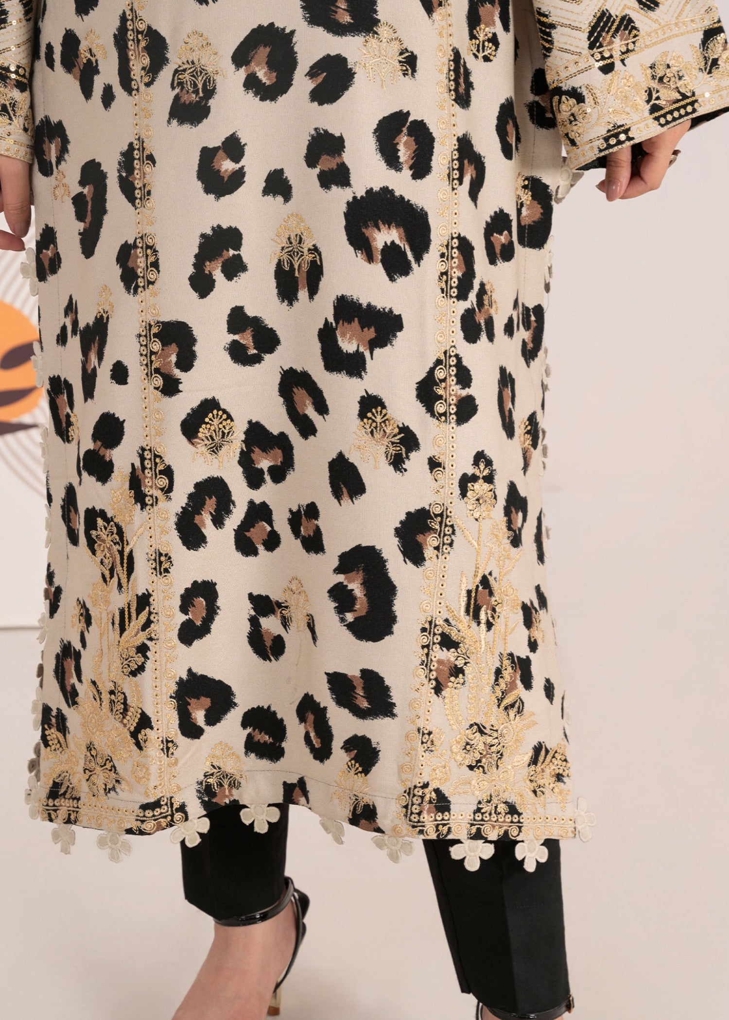 pure viscose Kurta Set in Multi