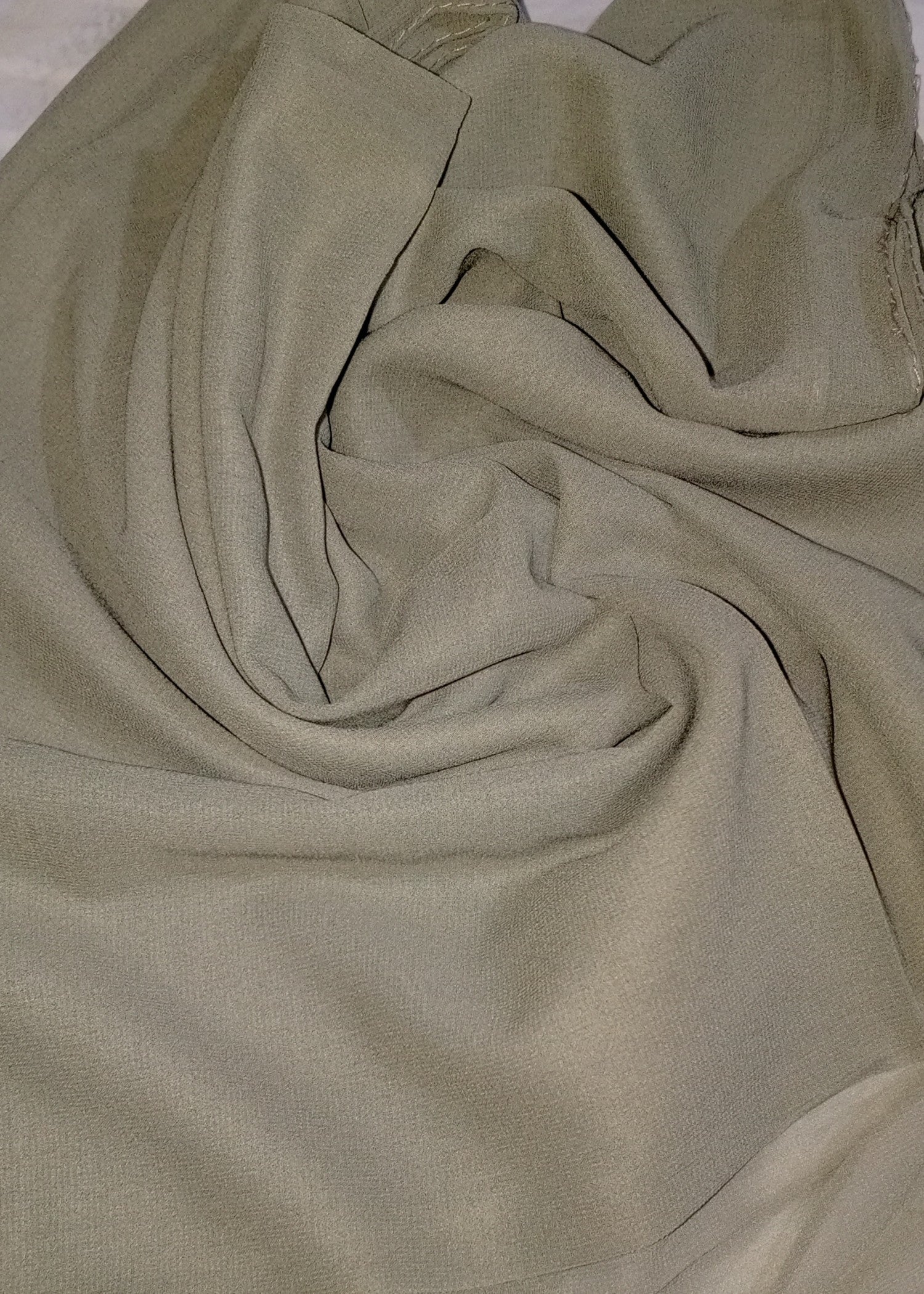 chiffon Hijab in Moss green