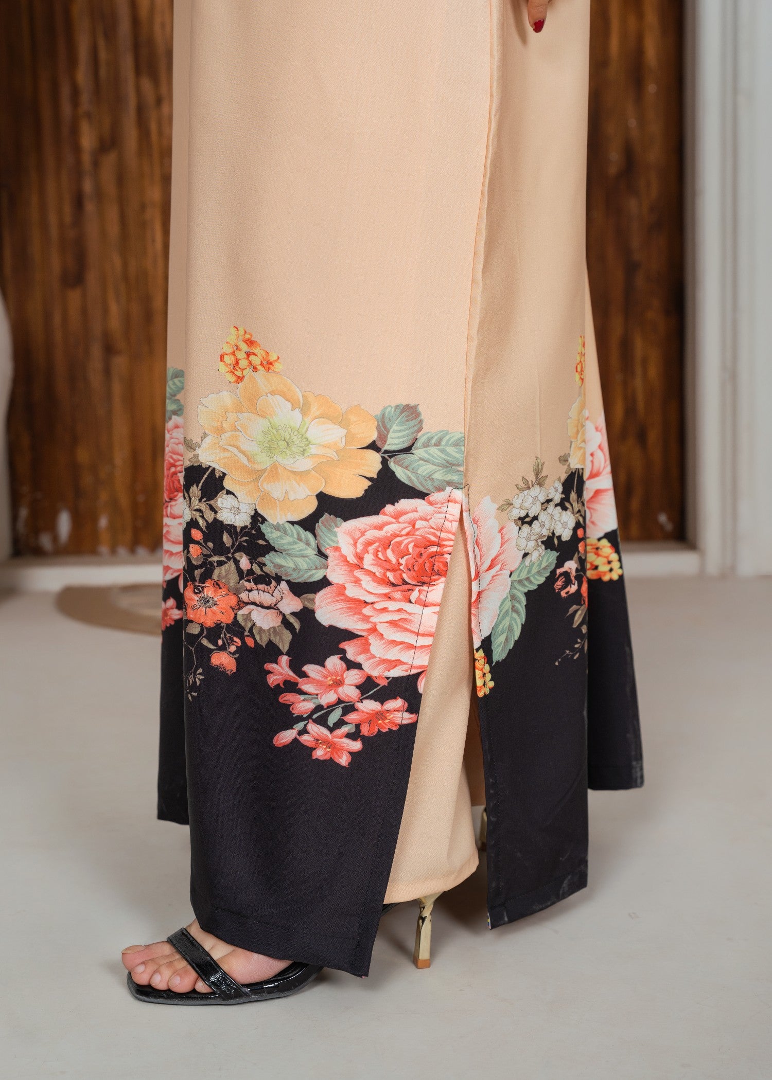 silk crepe Kurta Set in Off-white