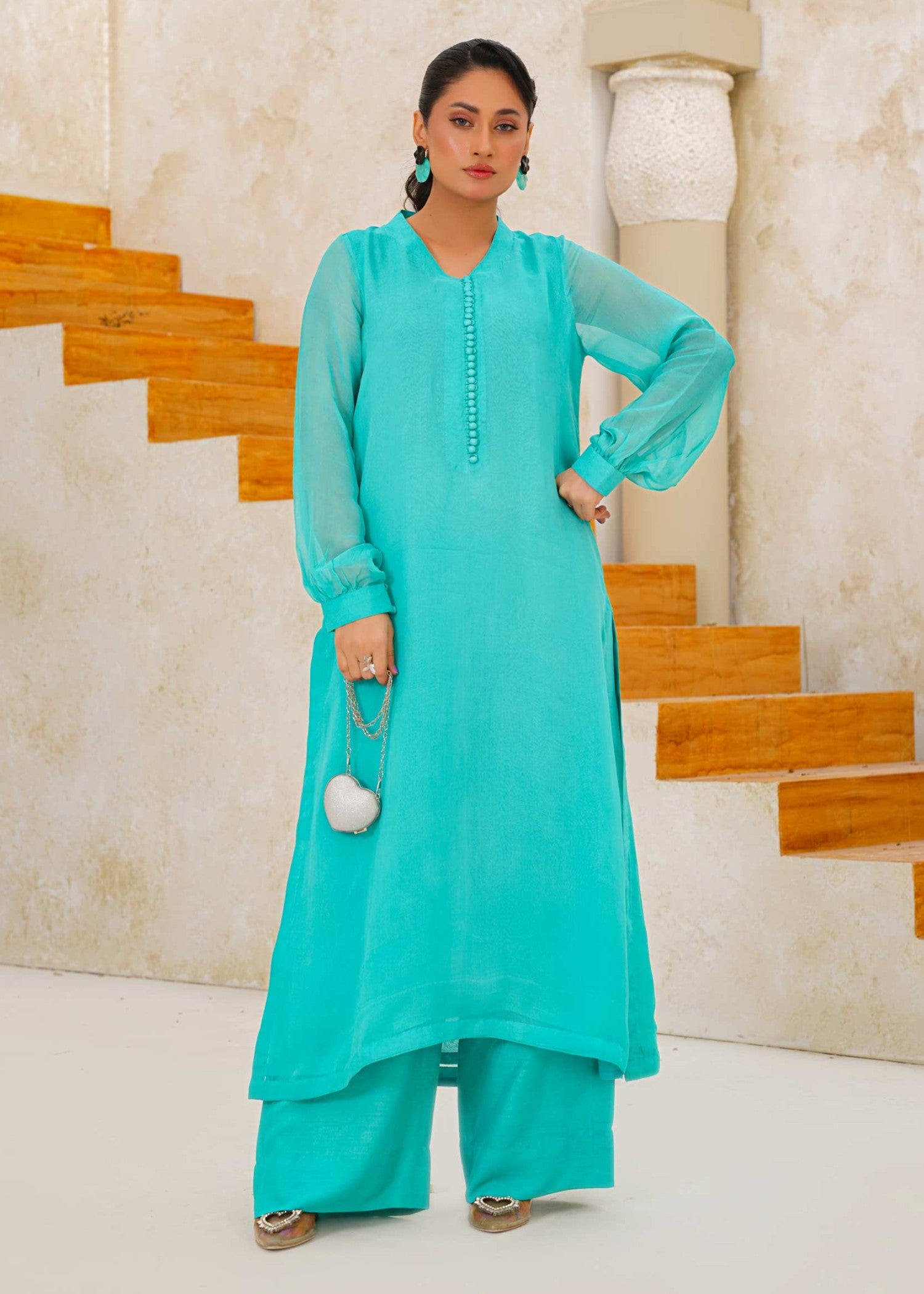crinkle chiffon Kurta Set in Light cyan