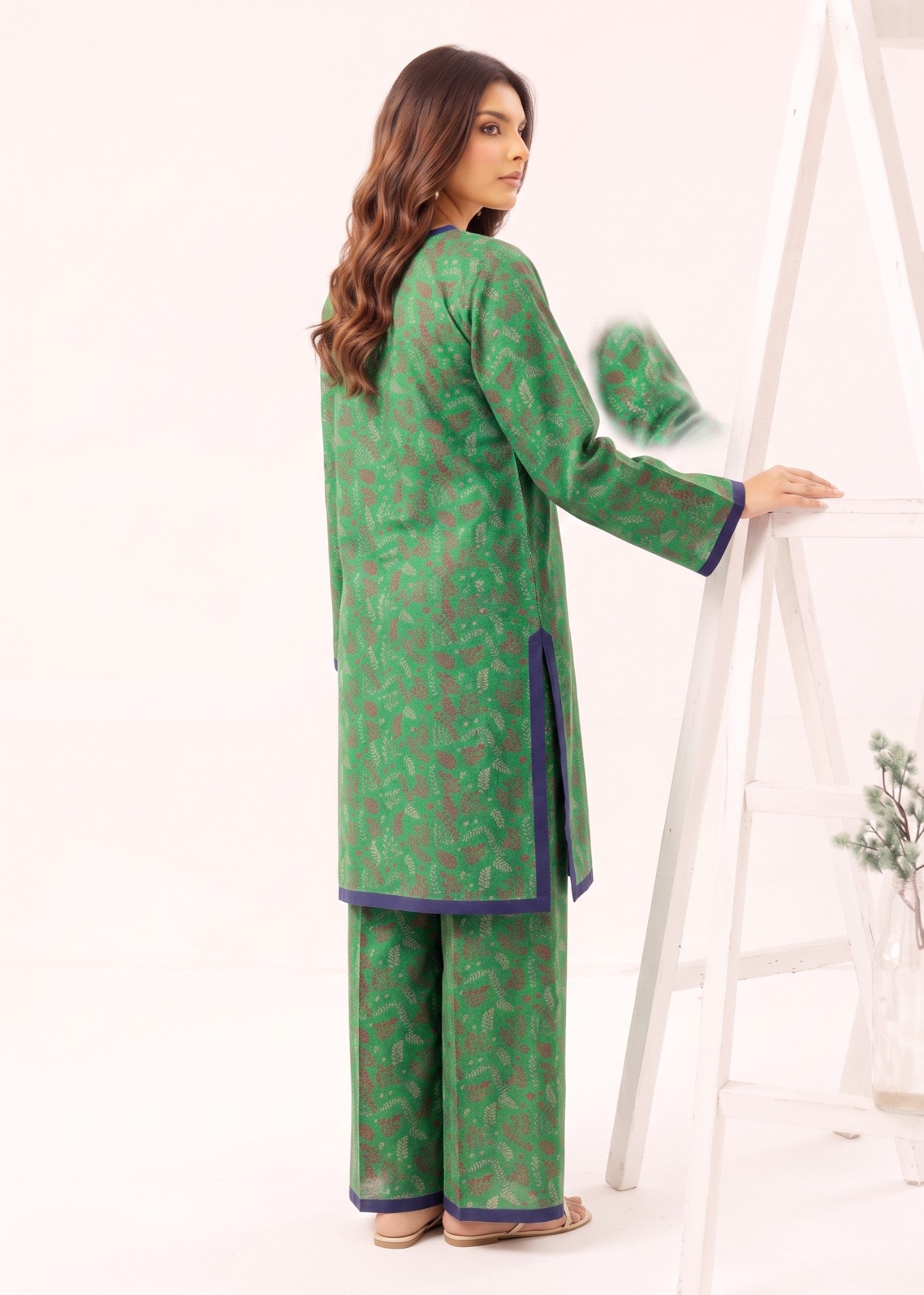 chambray Unstitched in Green