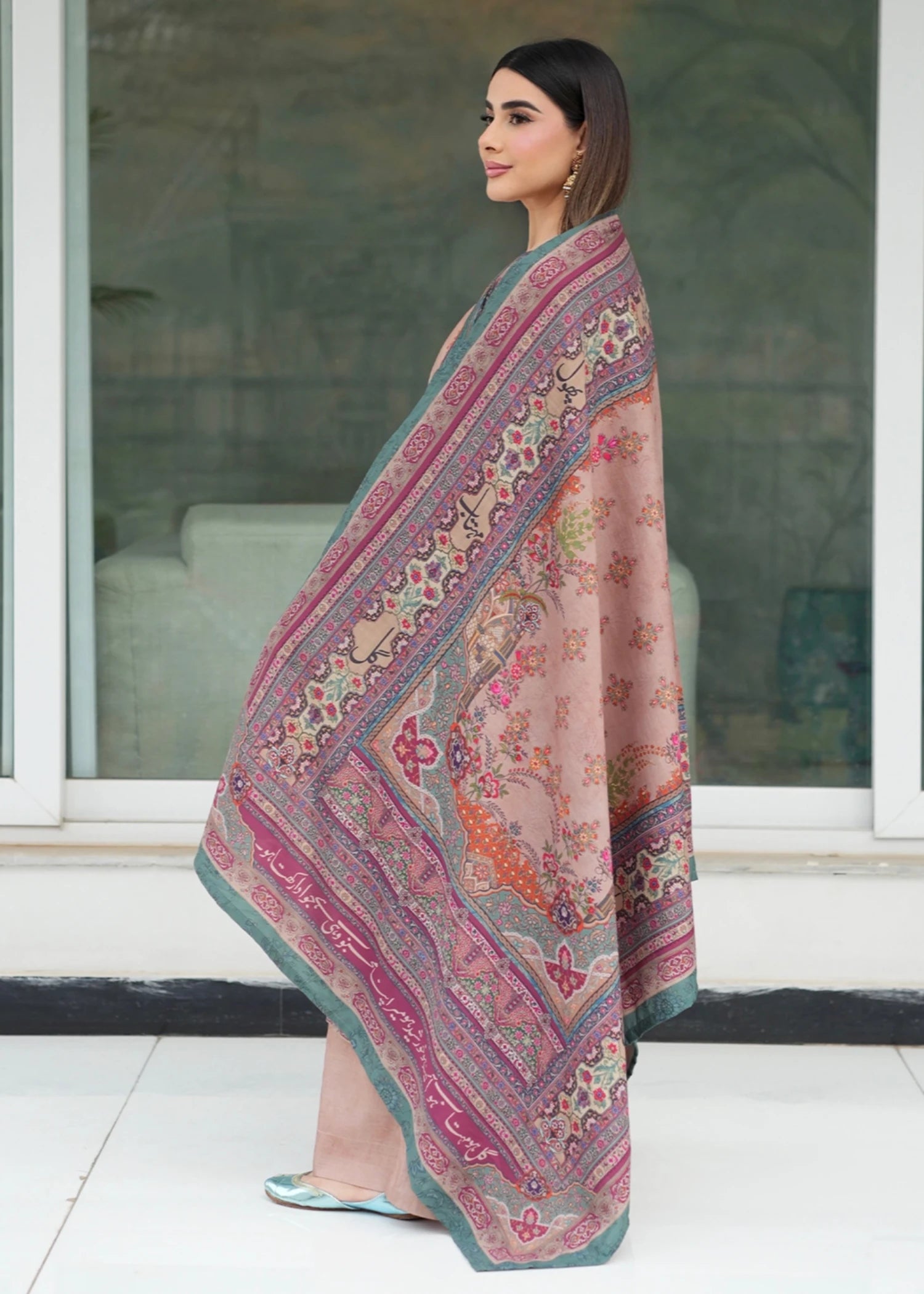 crepe Kurta Set in Almond brown