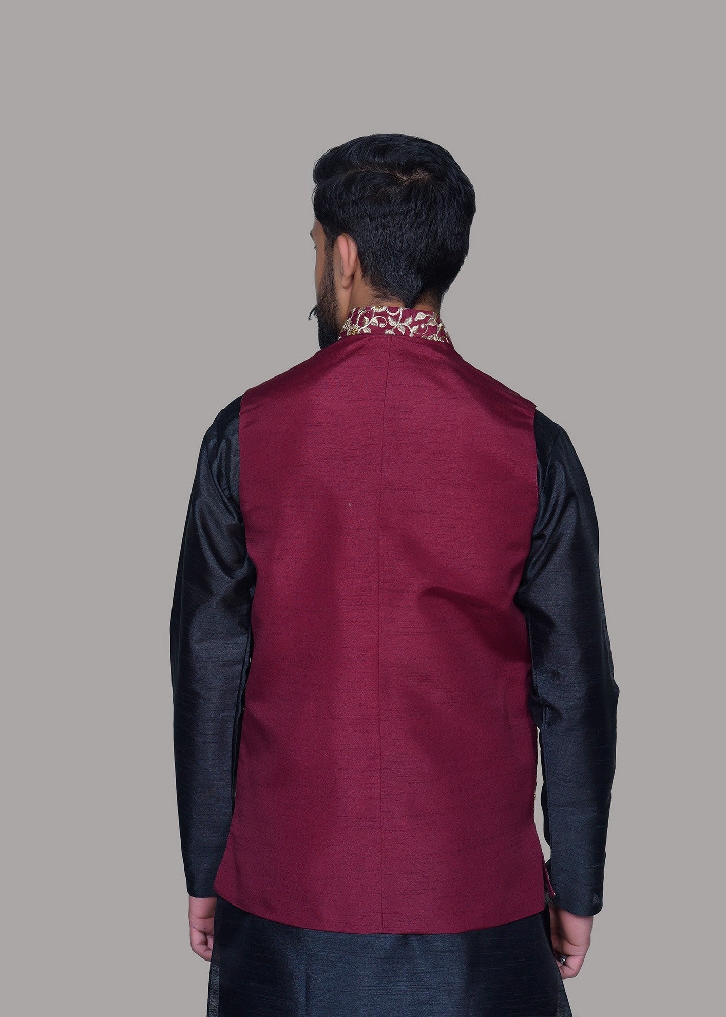 raw silk Waistcoat in Maroon