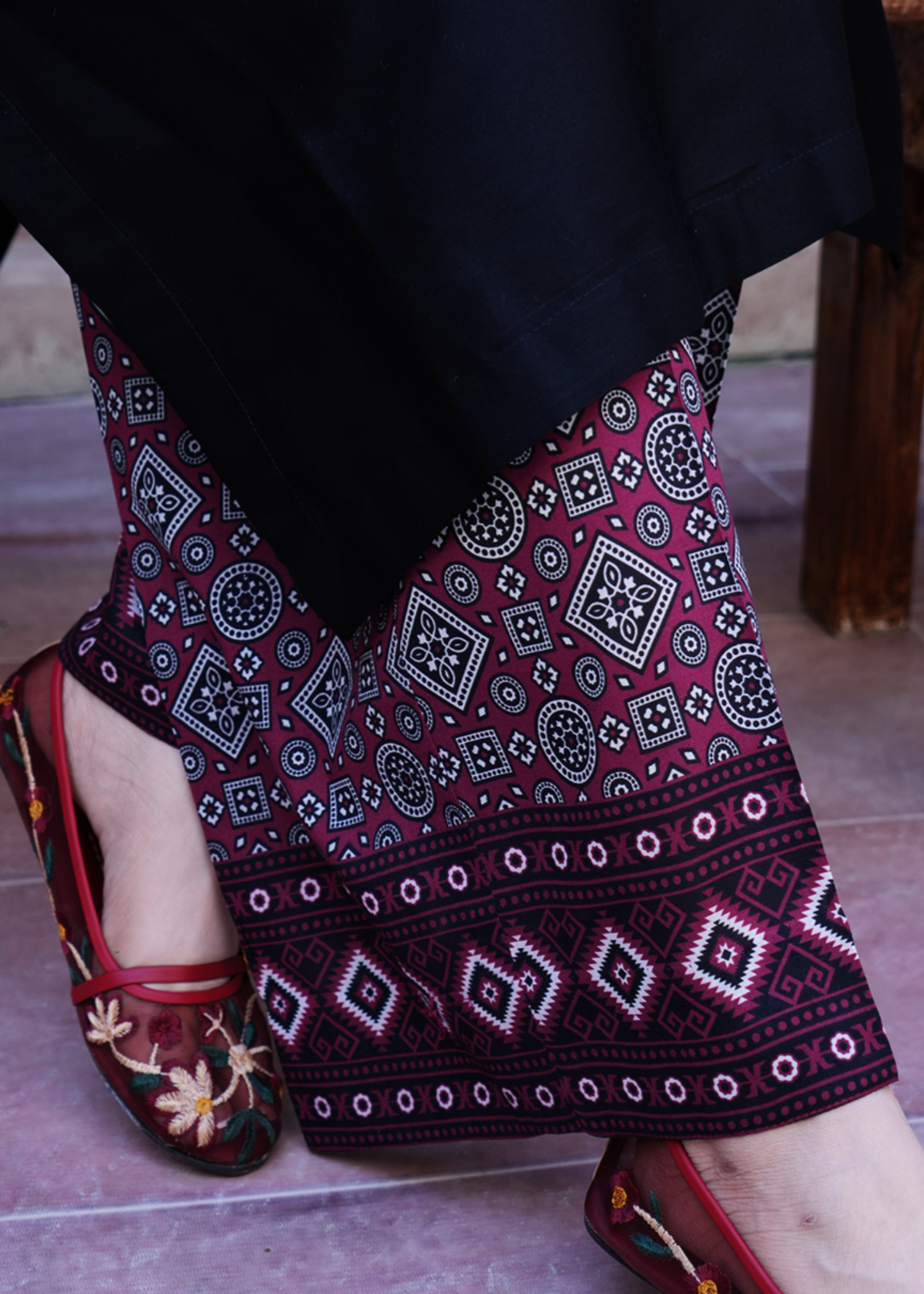 lawn Unstitched in Black, maroon
