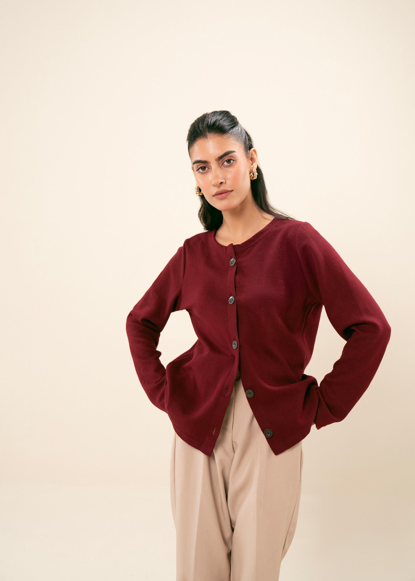 polyester Sweater in Cherry red