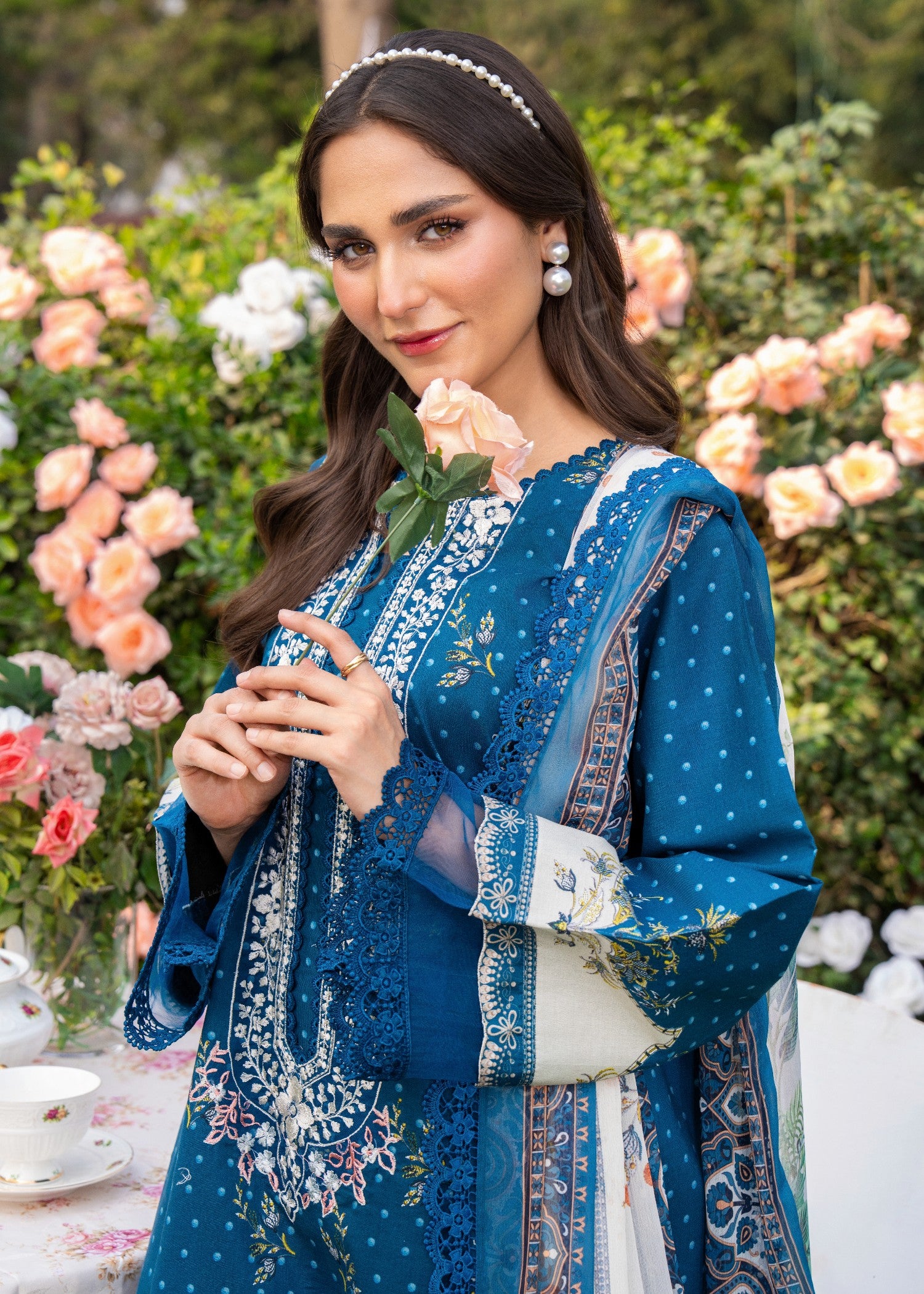 lawn Kurta Set in Yale blue
