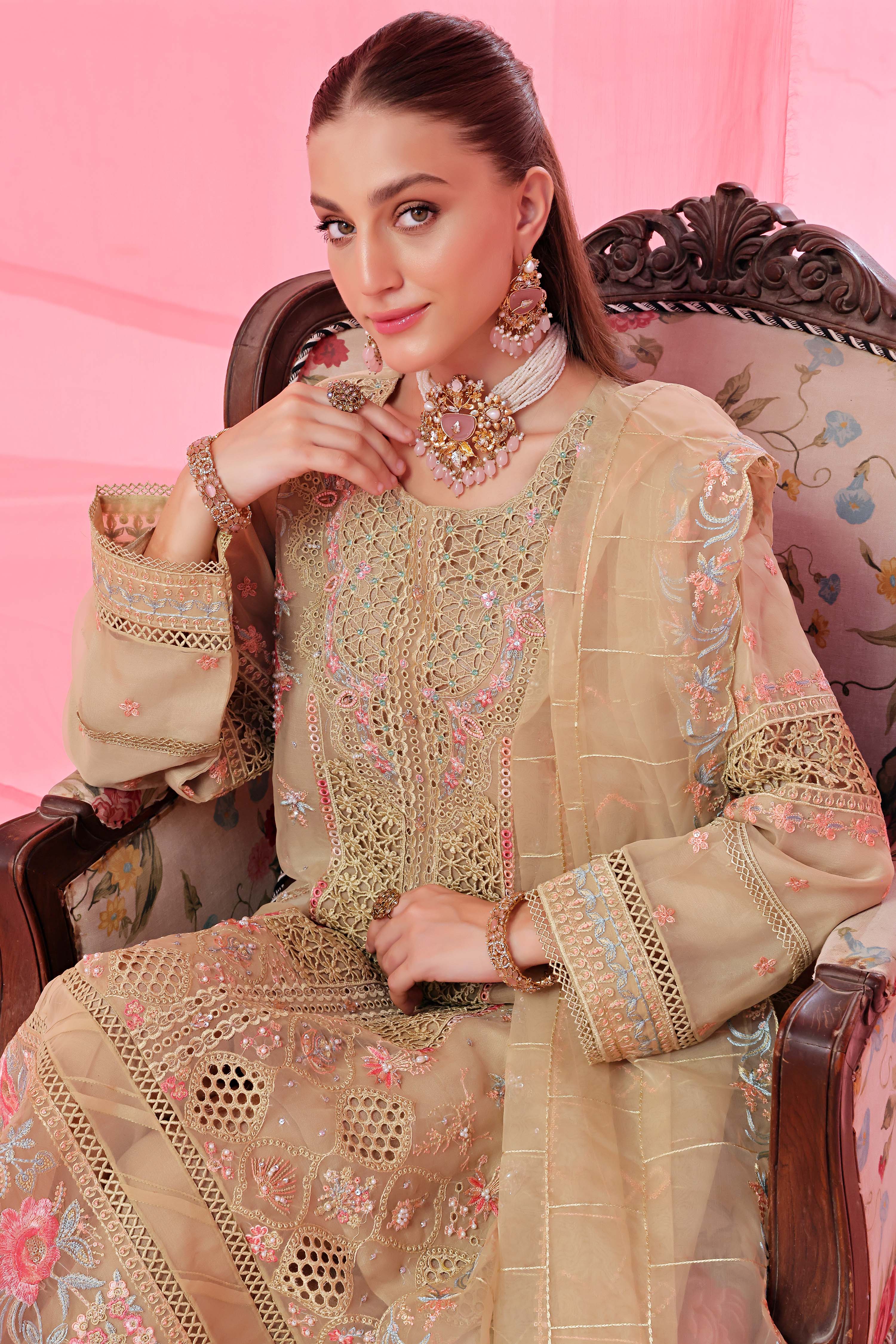 Noori RTW Organza Formal Pret – Nouran