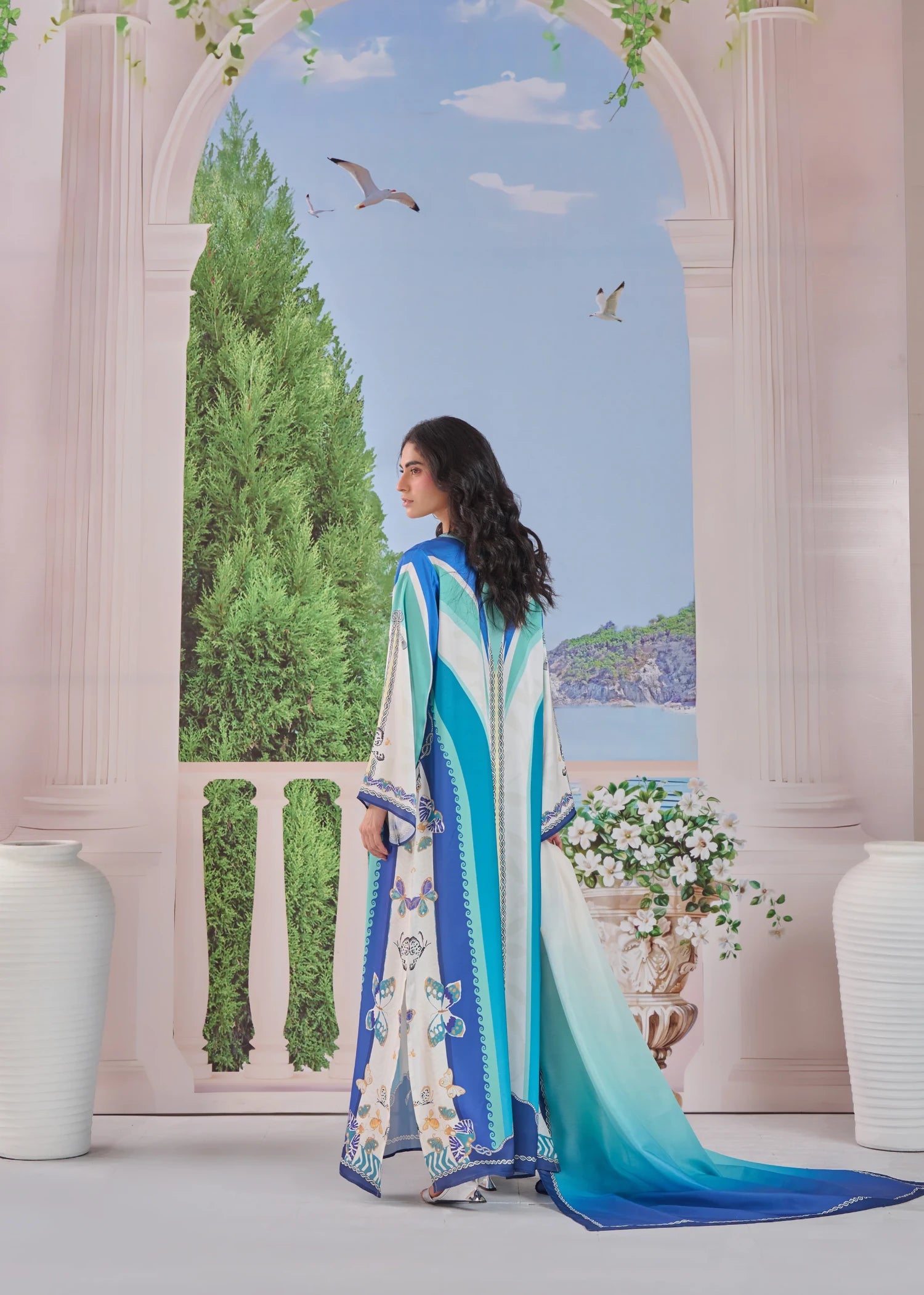 charmuse/shamooz Kaftan in Multi