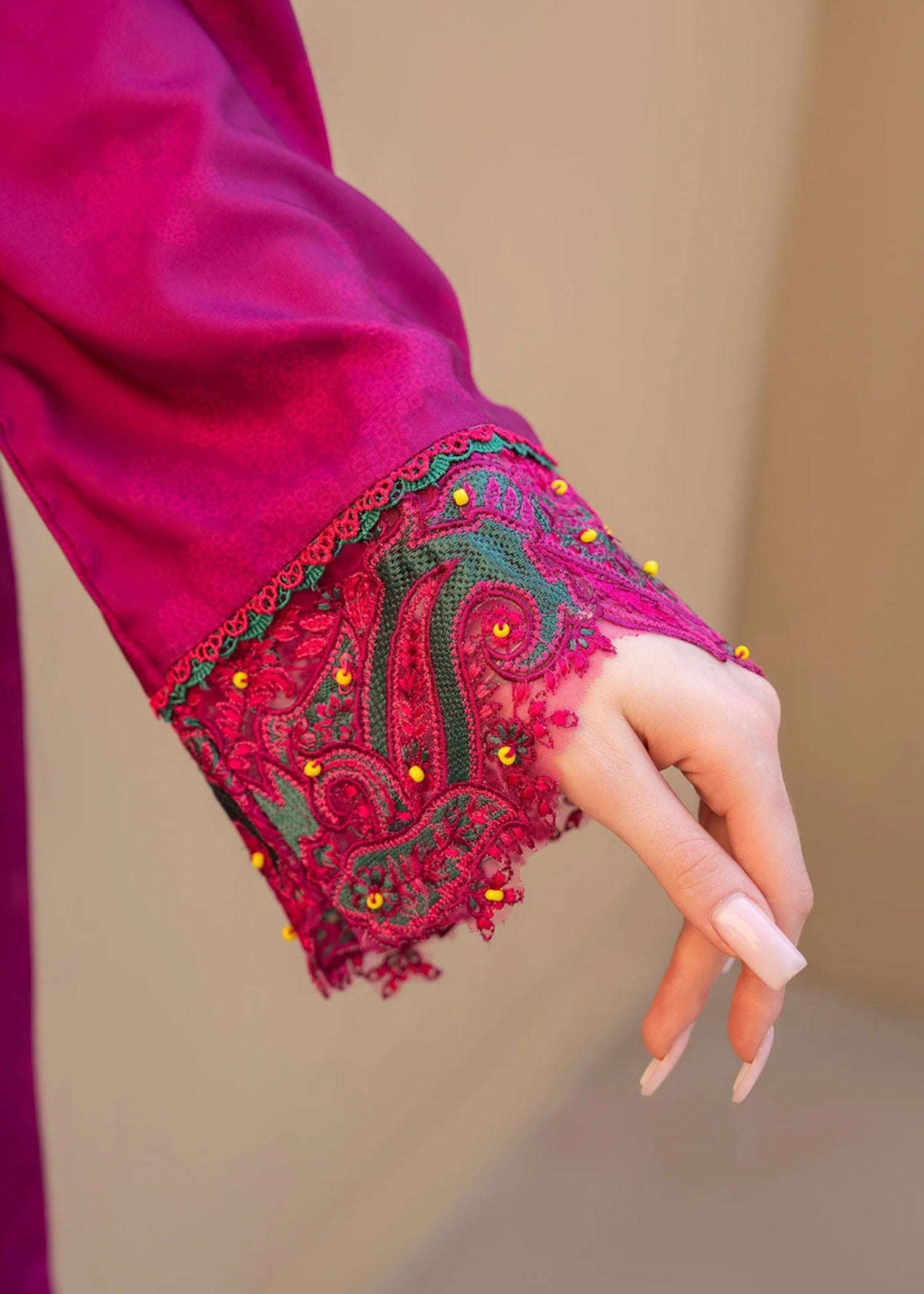 blended cambric Kaftan in Hot pink