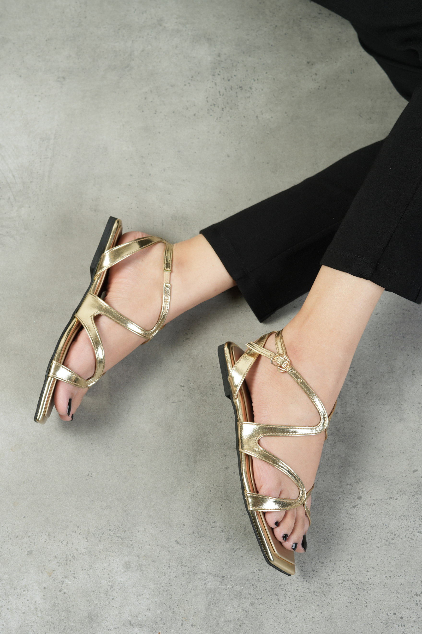 Sandals in Gold by - High Quality Women Sandals CHD9380