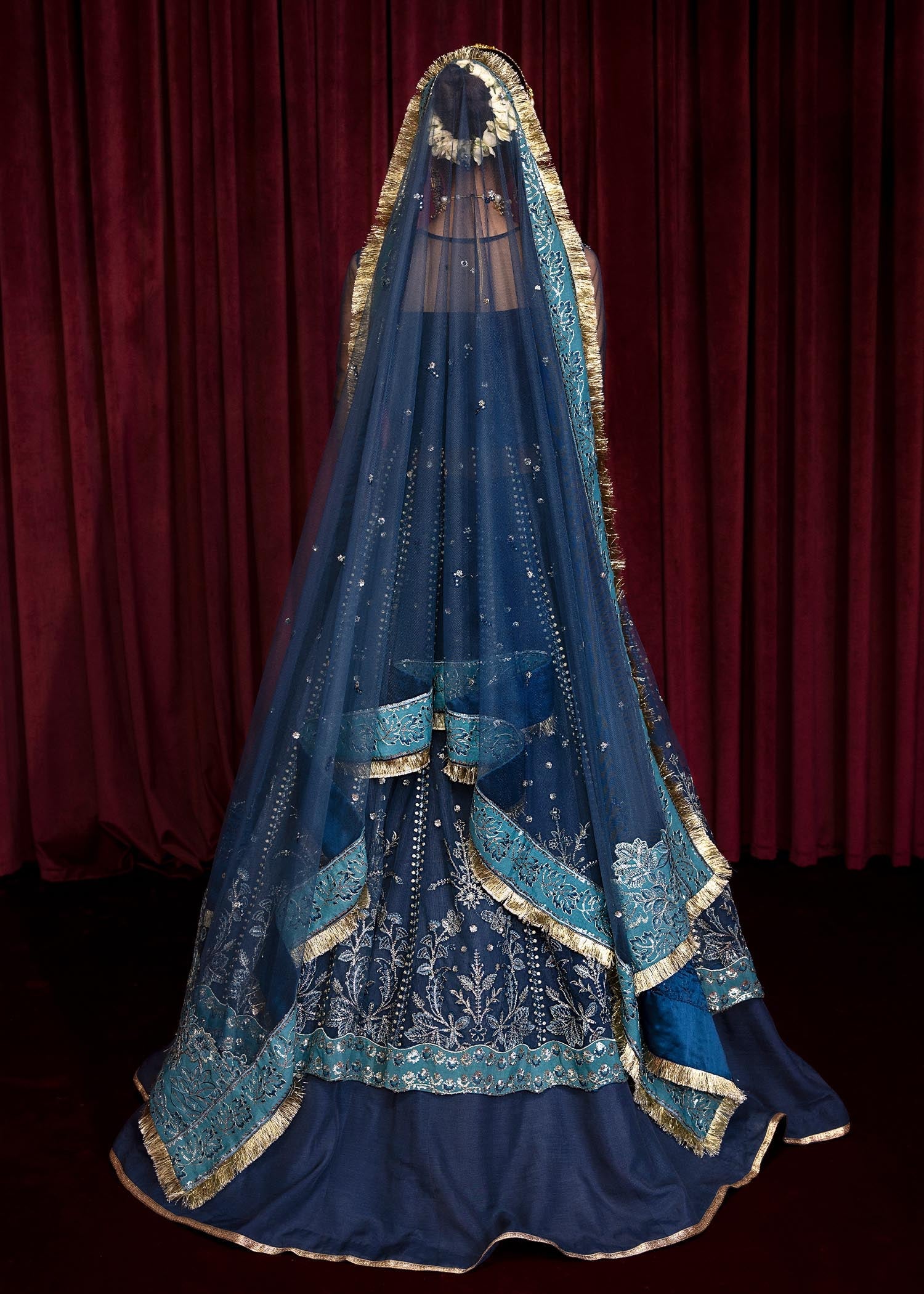 net Unstitched in Blue