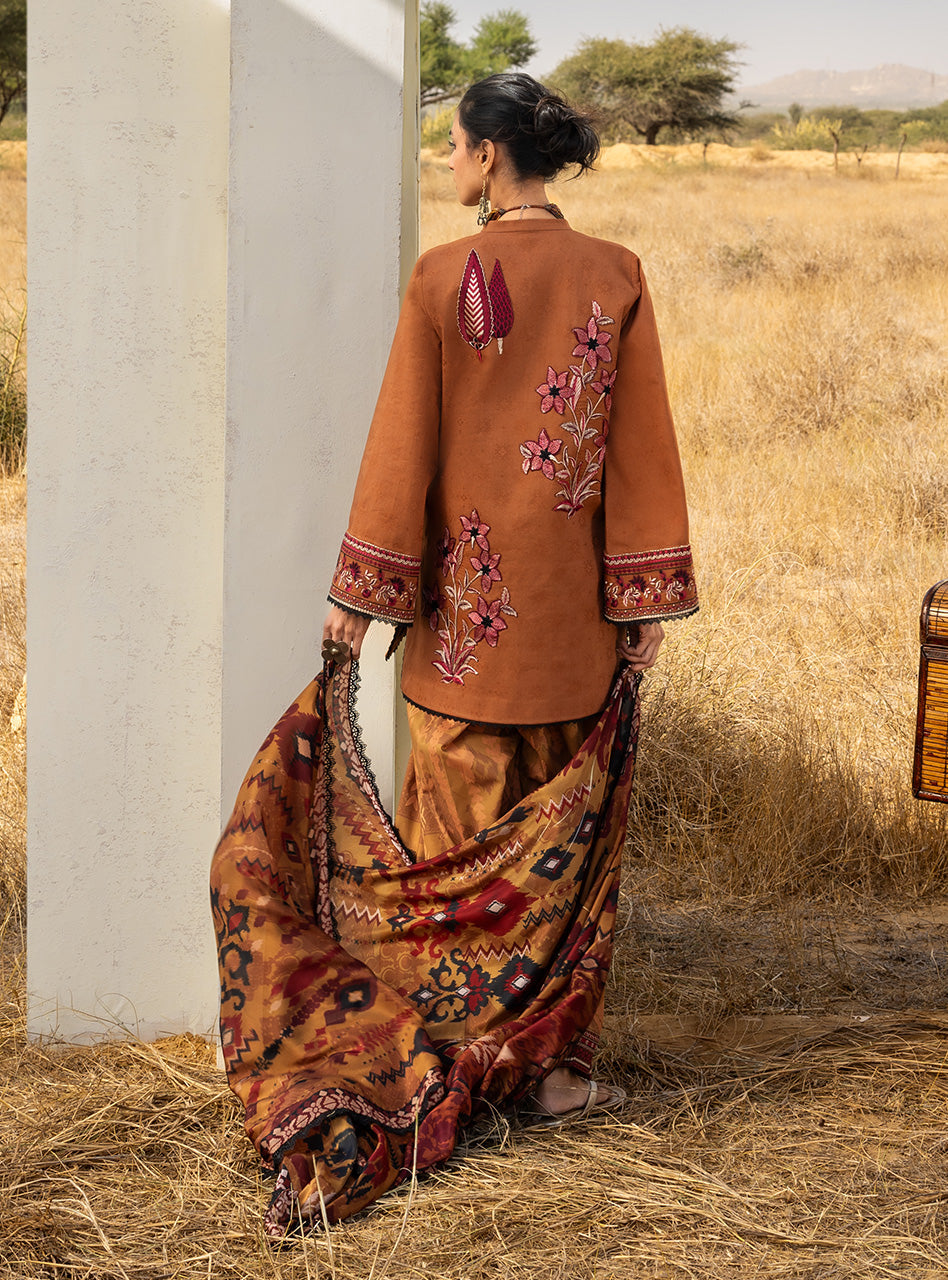 Luxury Lawn Eid Edit – Orlina 18