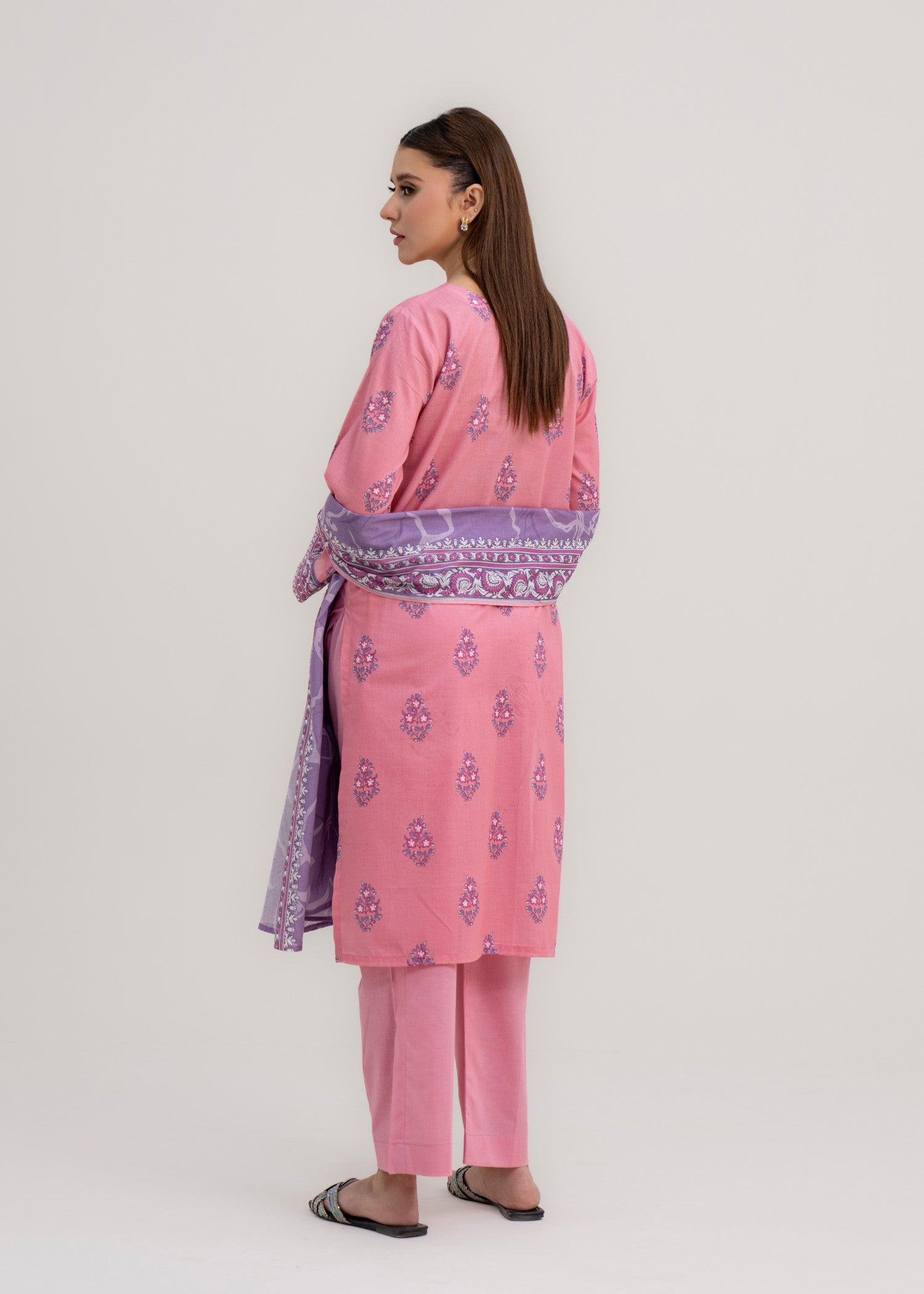 lawn Unstitched in Lilac, salmon pink