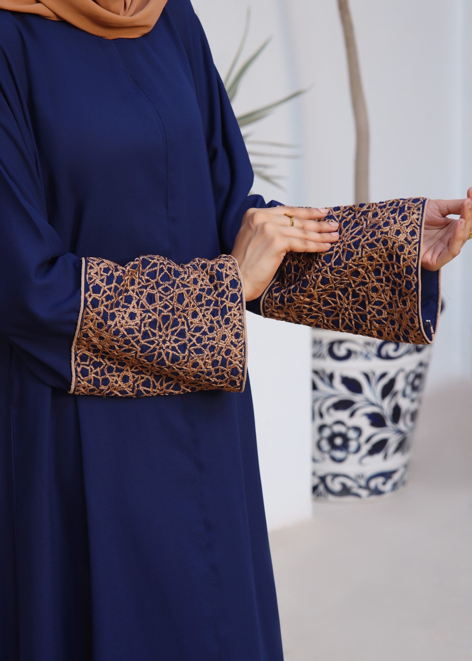 georgette Abaya in Royal blue