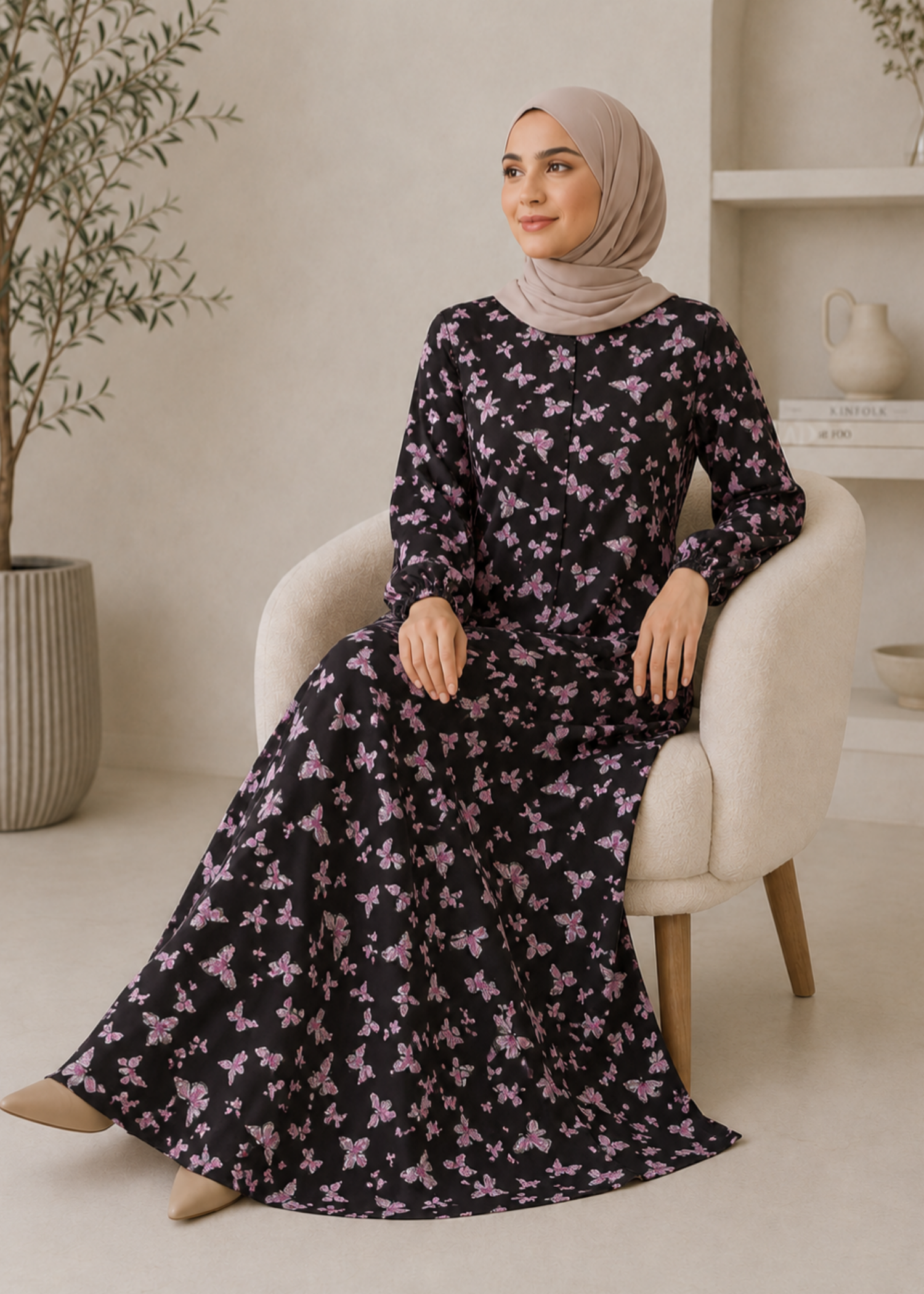 crepe georgette Abaya in Baby pink, black