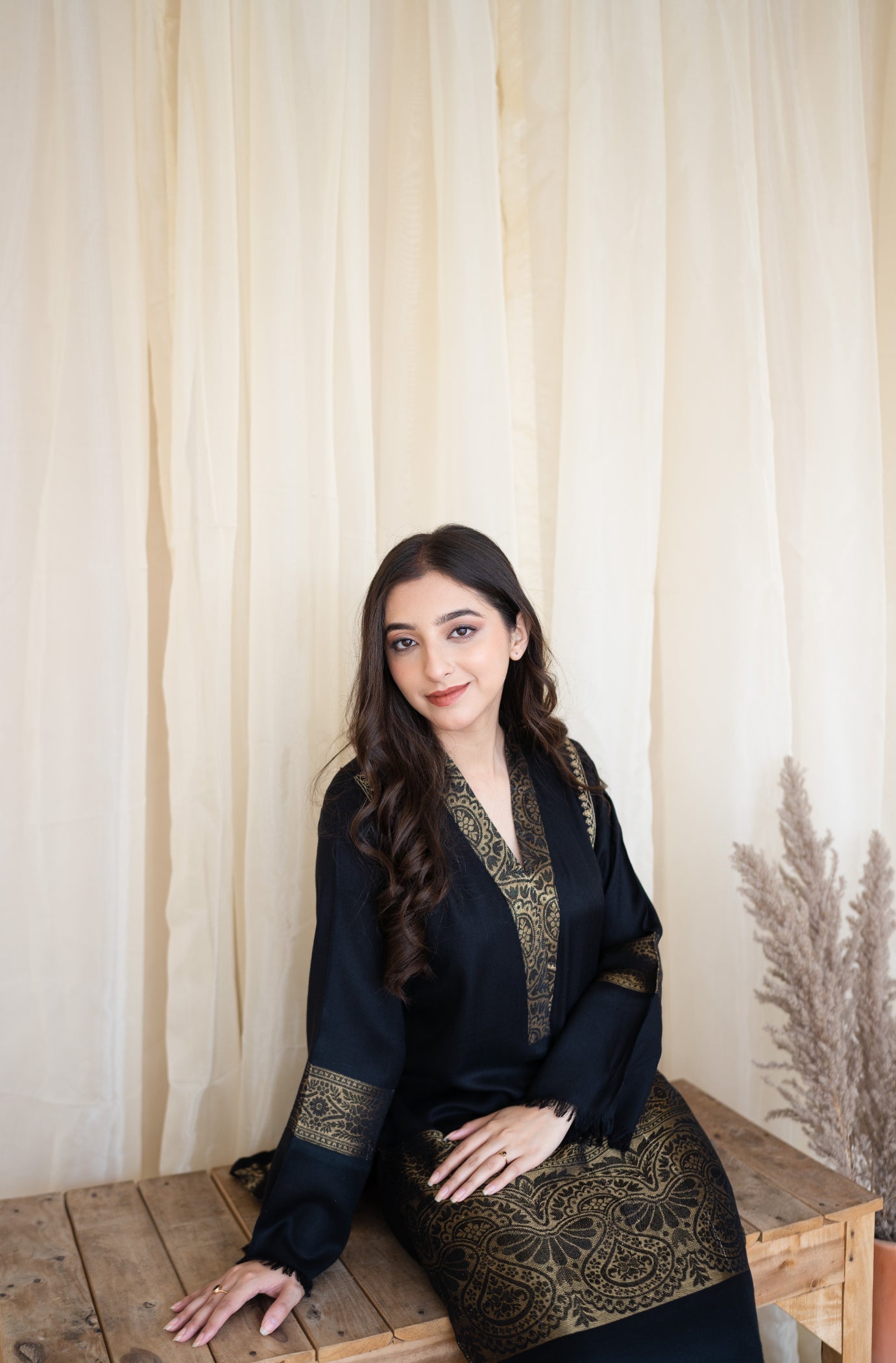 pashmina Kurti in Black