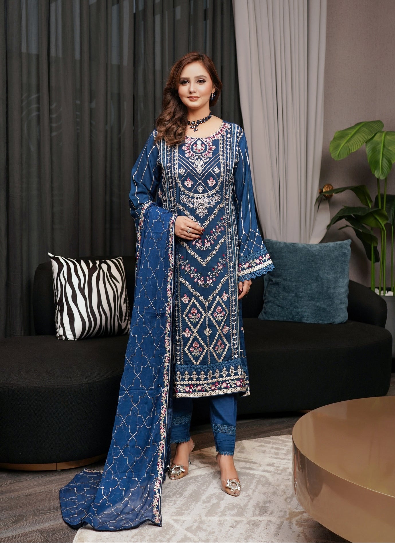 Shamooz Silk Edit Festive Pret Formals – D-5