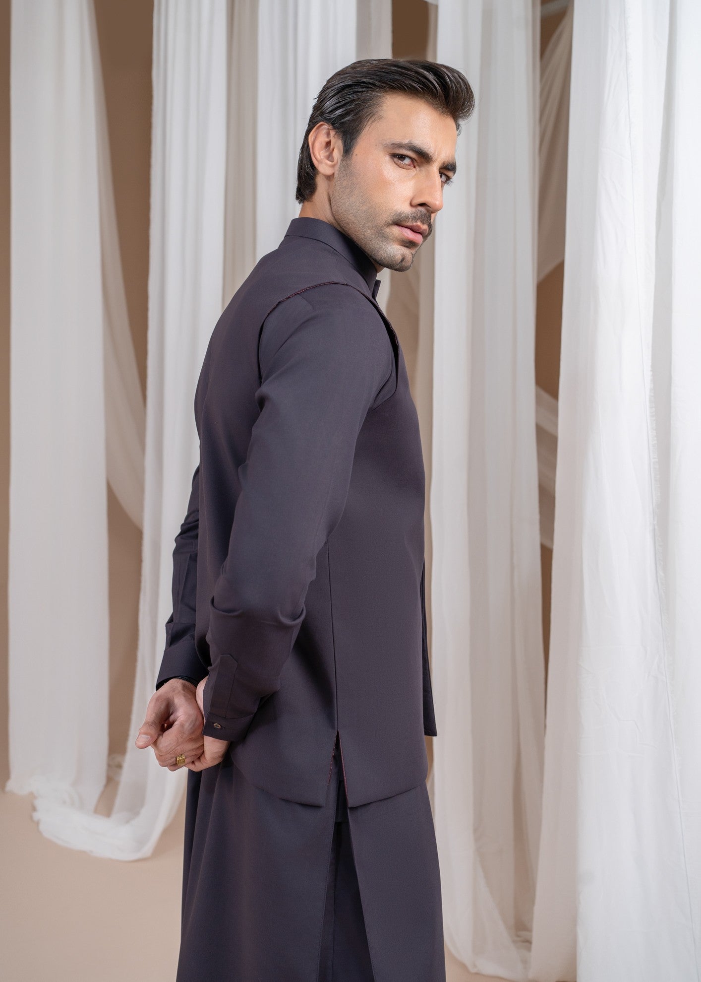 wash & wear Waistcoat in Plum purple