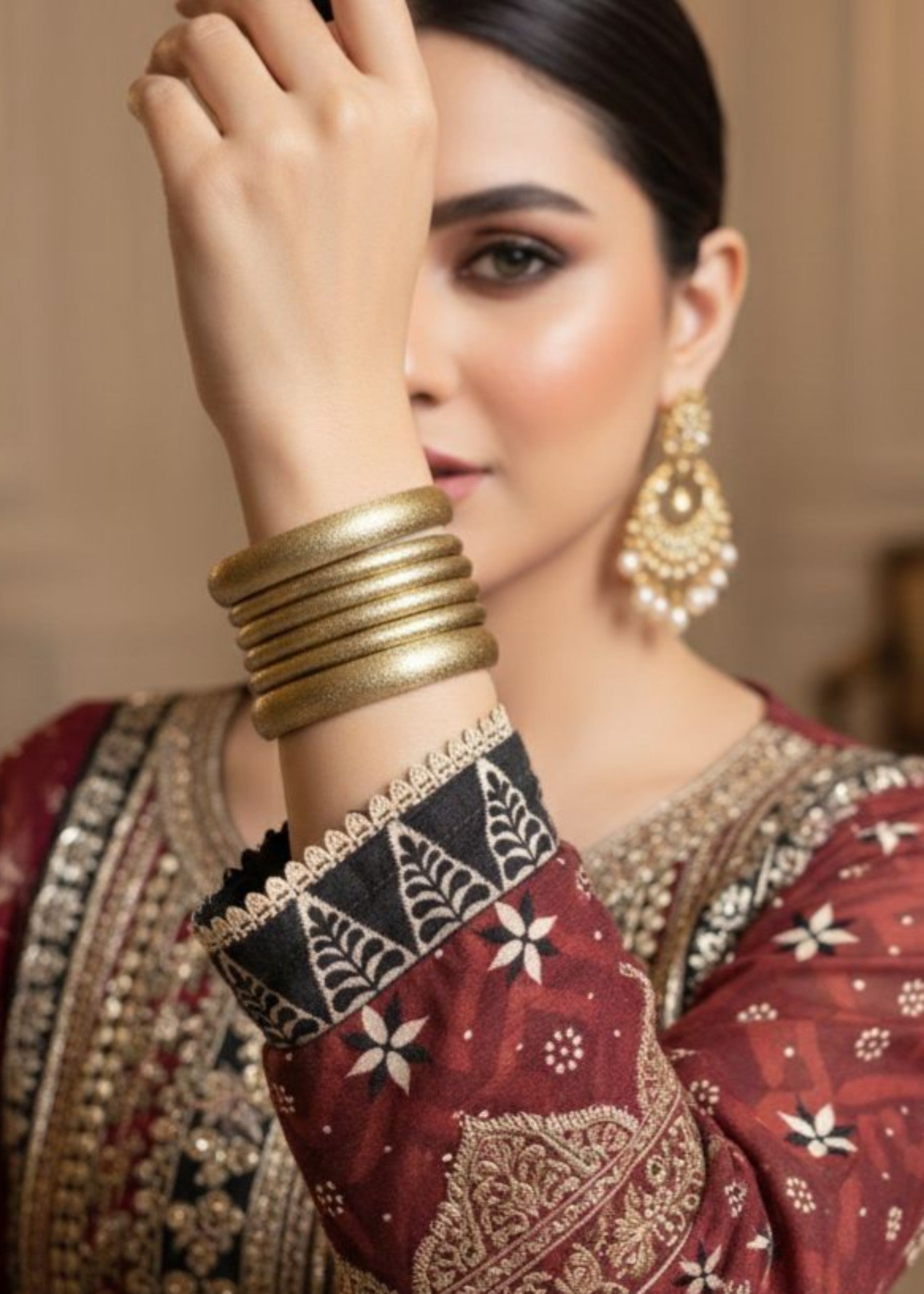 Bangles in Gold Color by - Trendy Women Bangles DGB8845
