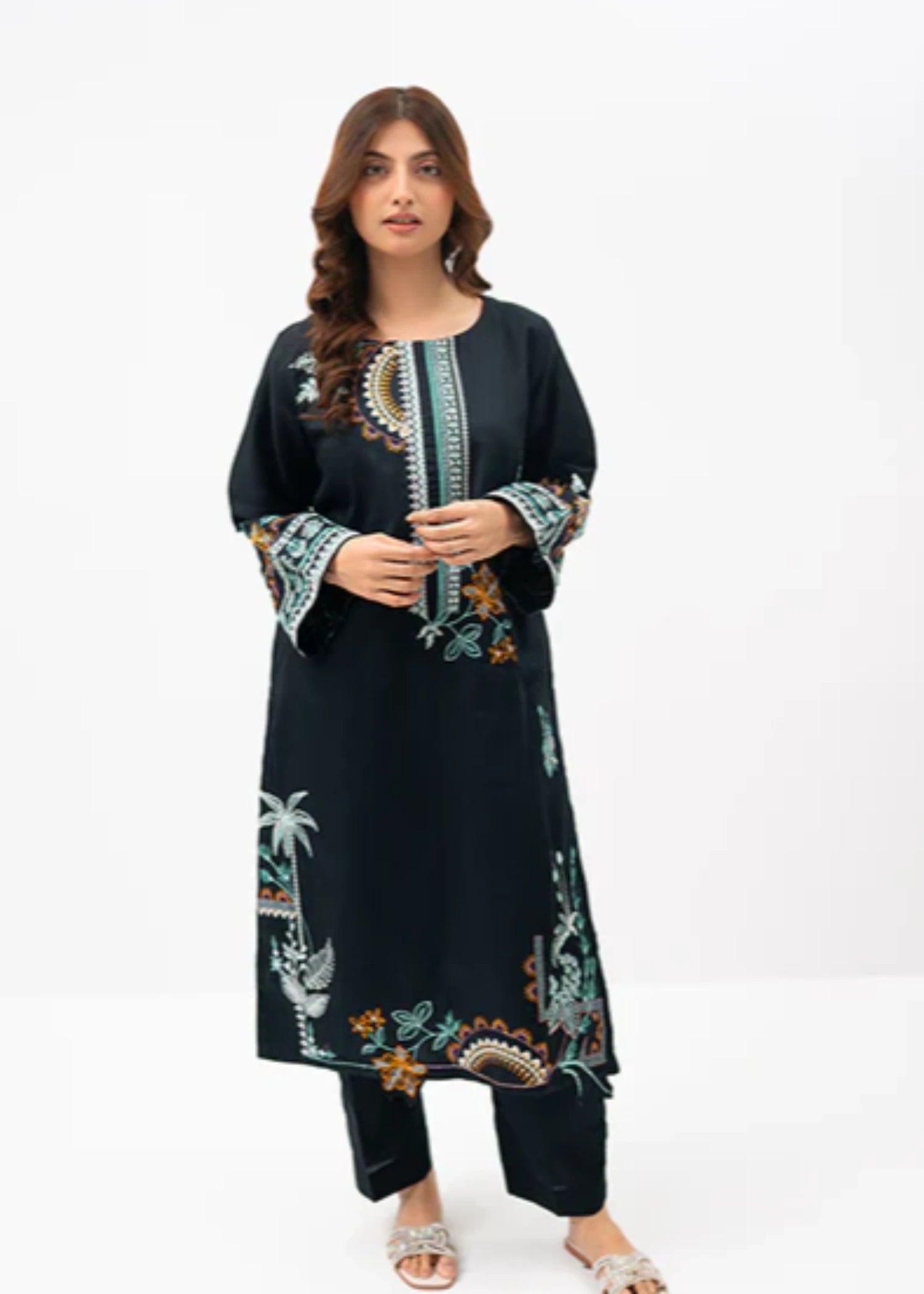 cambric Kurta Set in Jet black